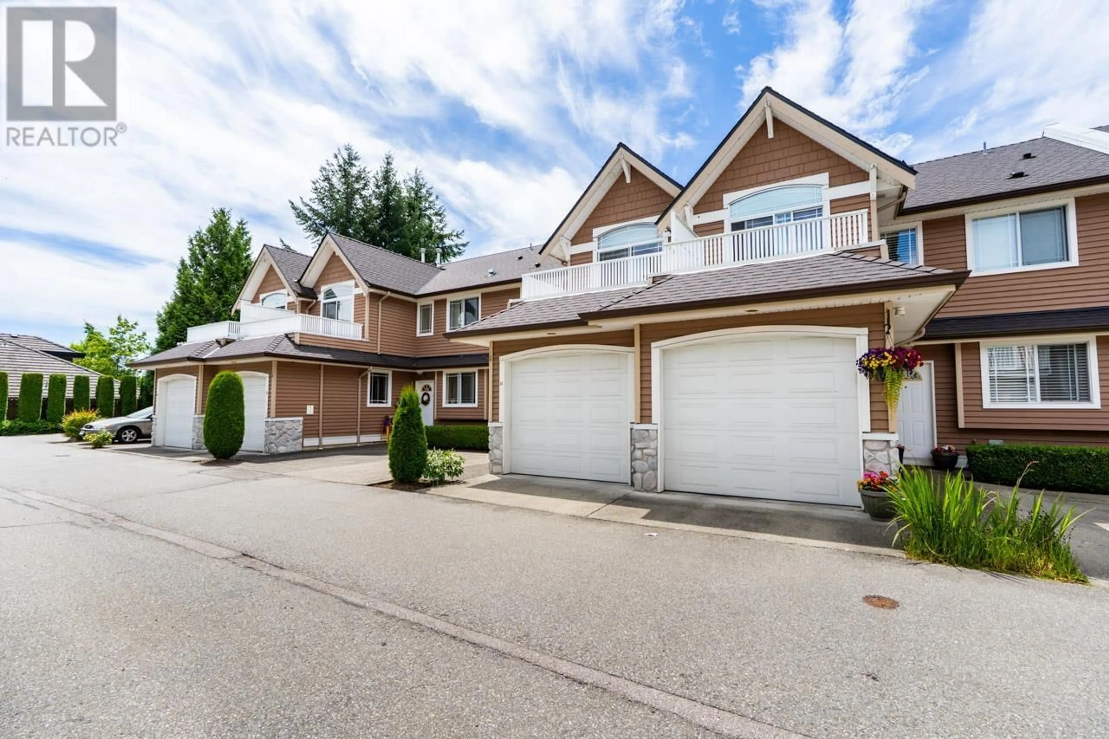 Home with vinyl exterior material, street for 34 - 1506 EAGLE MOUNTAIN DRIVE, Coquitlam British Columbia V3E3J4