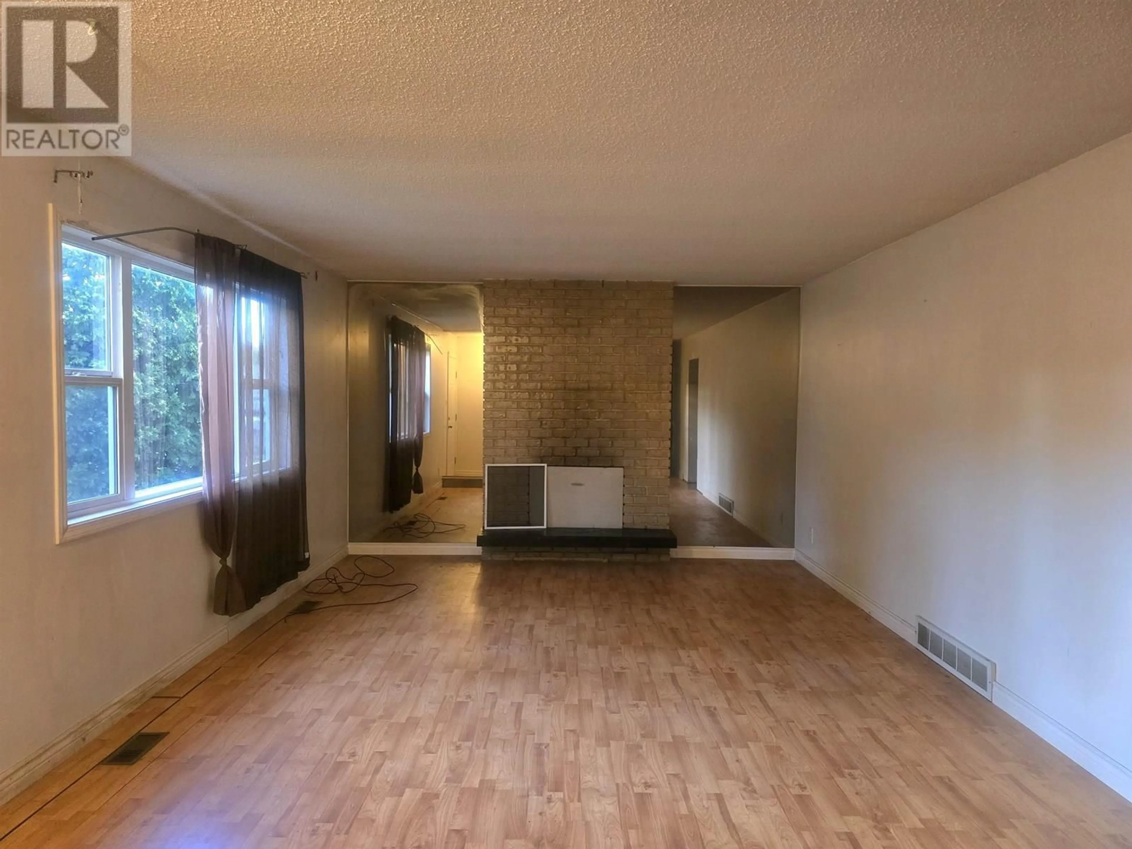 A pic of a room for 7790 QUEENS CRESCENT, Prince George British Columbia V2N3H4