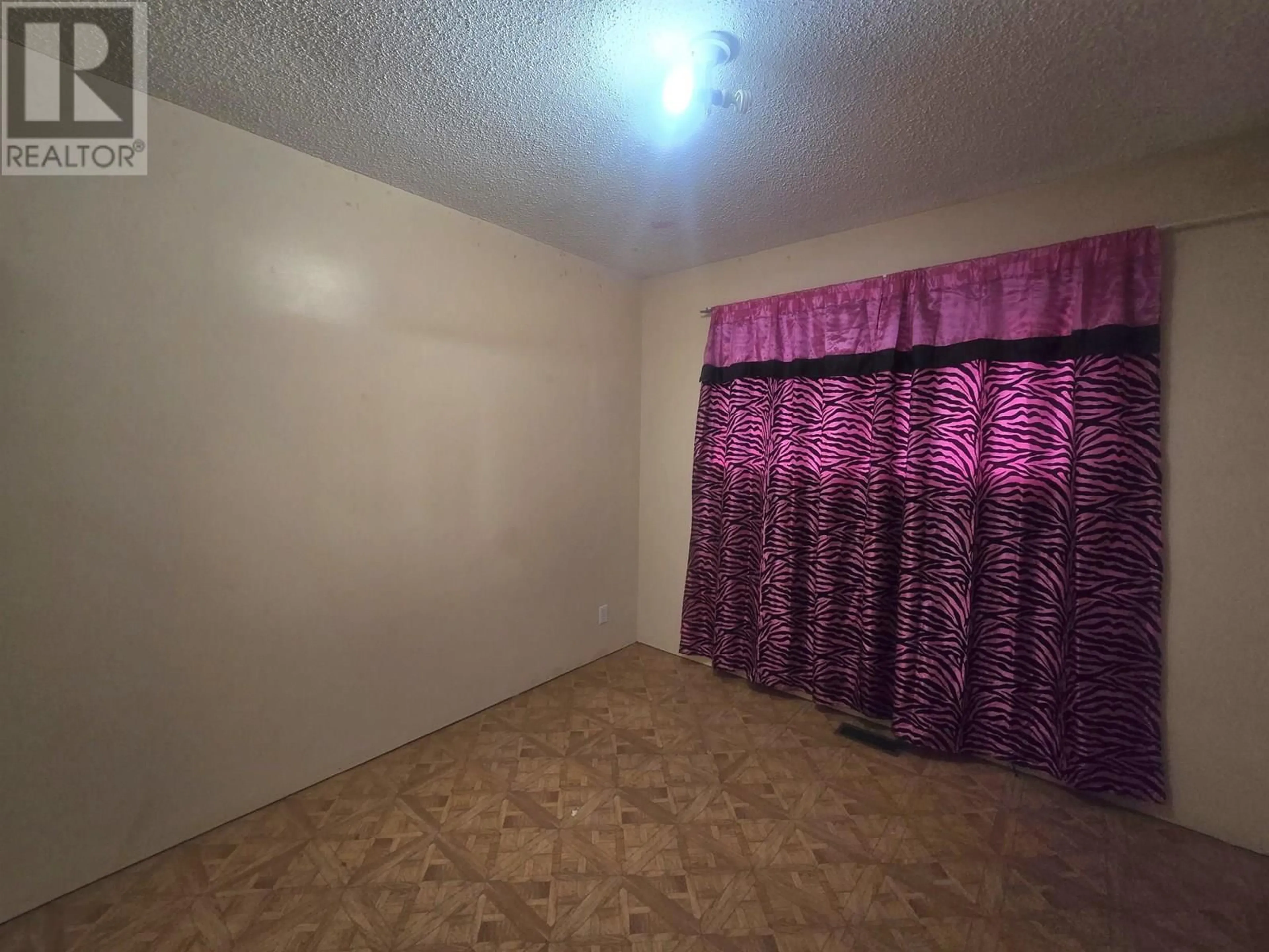 A pic of a room for 7790 QUEENS CRESCENT, Prince George British Columbia V2N3H4