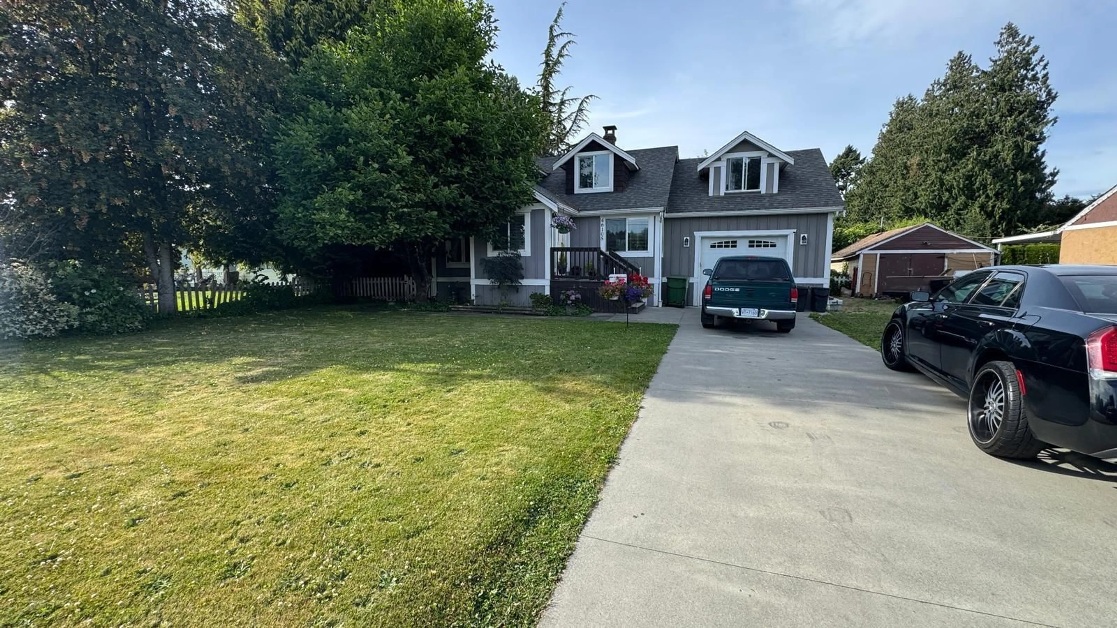 A pic from outside/outdoor area/front of a property/back of a property/a pic from drone, street for 46105 LEWIS AVENUE, Chilliwack British Columbia V2P3E2