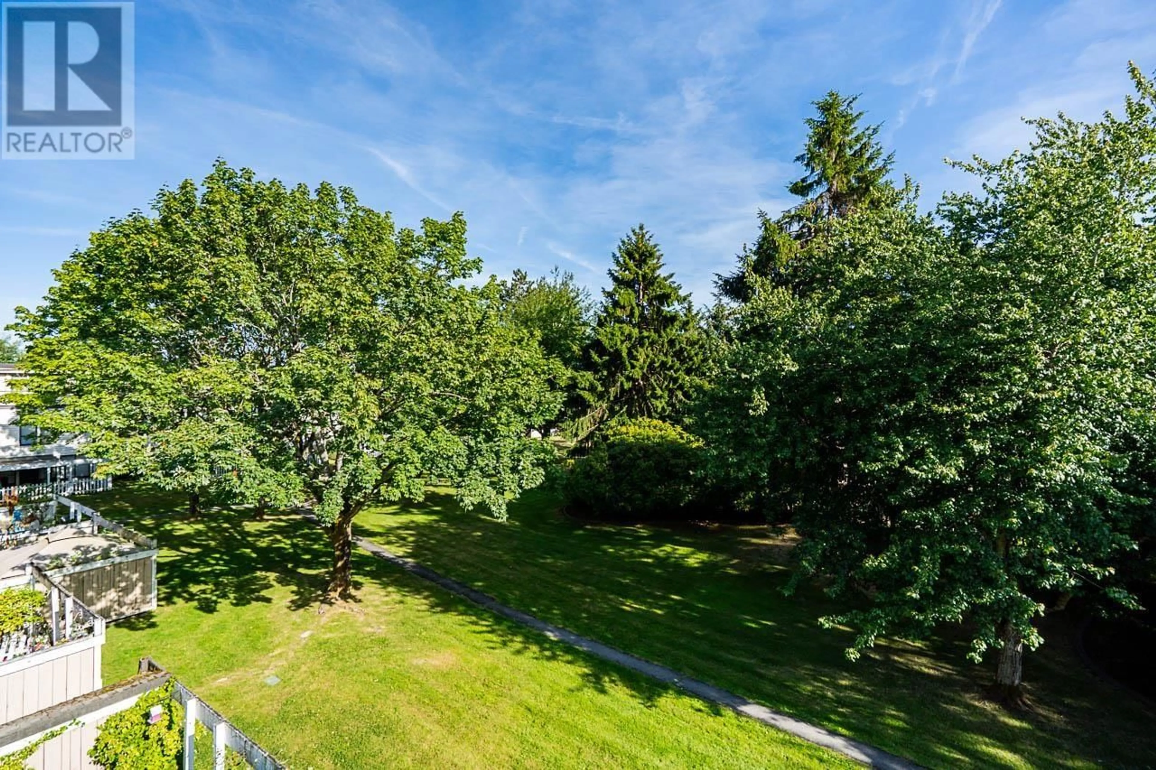 A pic from outside/outdoor area/front of a property/back of a property/a pic from drone, forest/trees view for 25 - 10200 4TH AVENUE, Richmond British Columbia V7E1V3