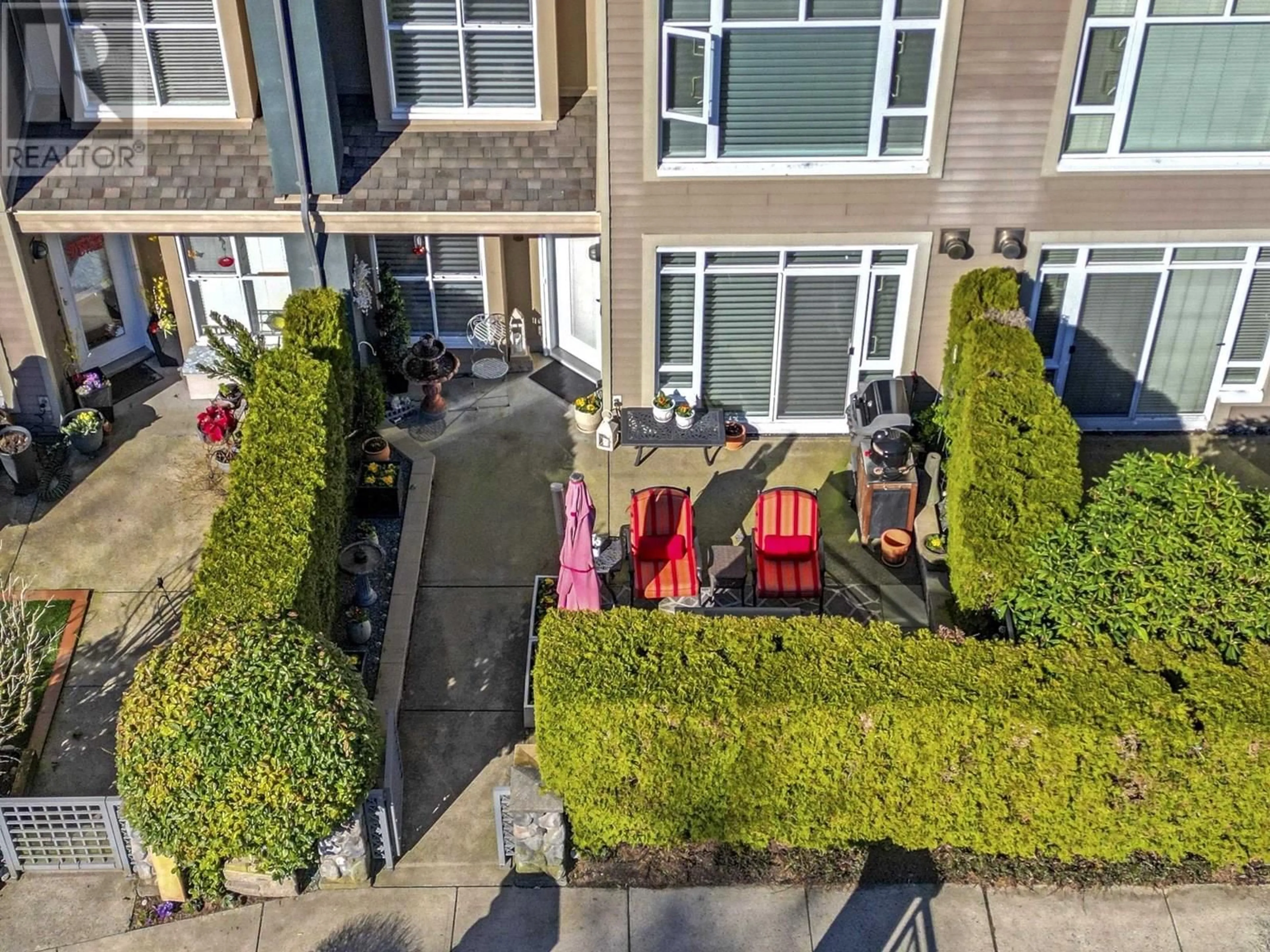 A pic from outside/outdoor area/front of a property/back of a property/a pic from drone, street for 112 - 3600 WINDCREST DRIVE, North Vancouver British Columbia V7G2S5