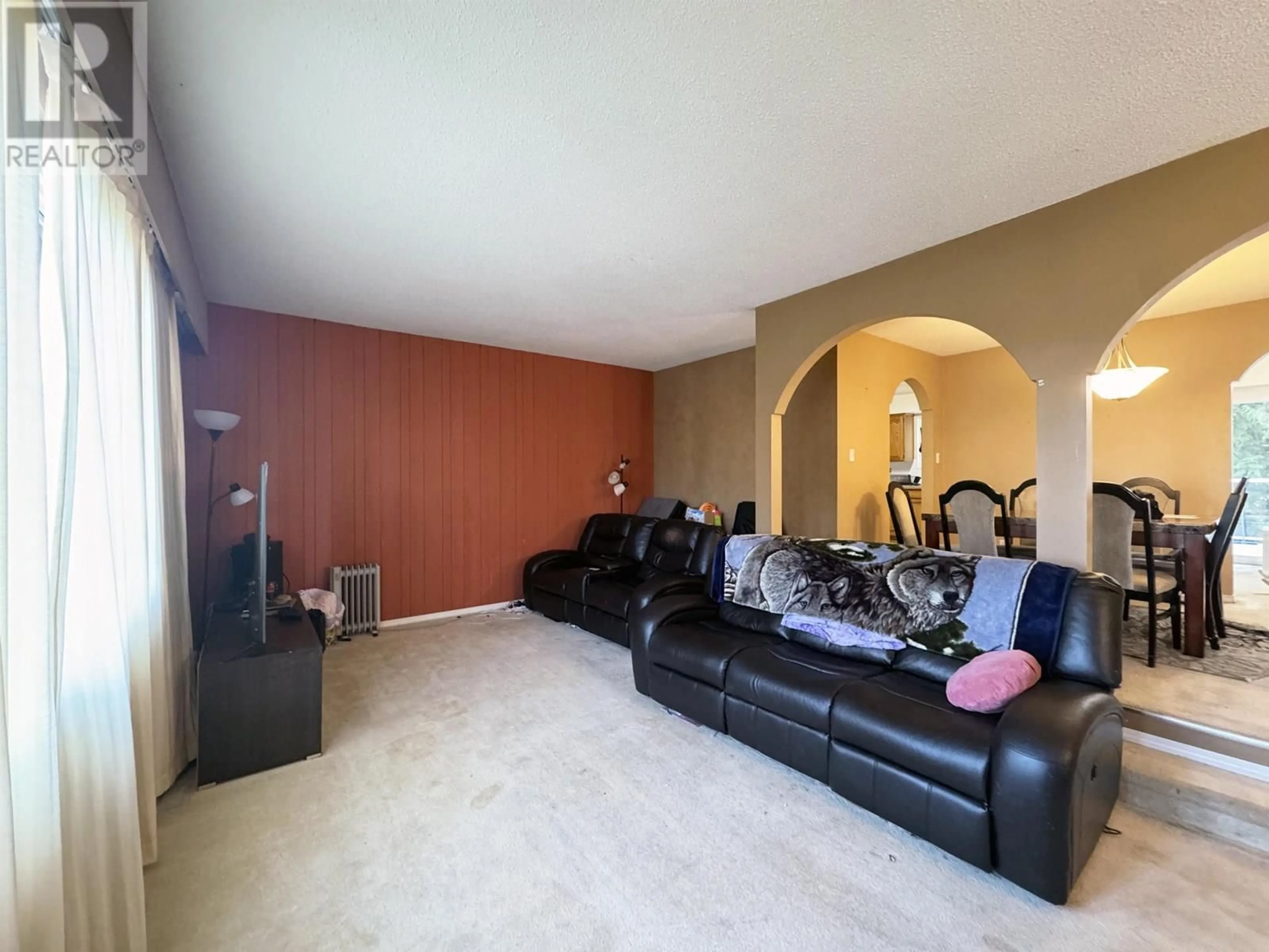 A pic of a room for 273 52A STREET, Delta British Columbia V4M2Z7