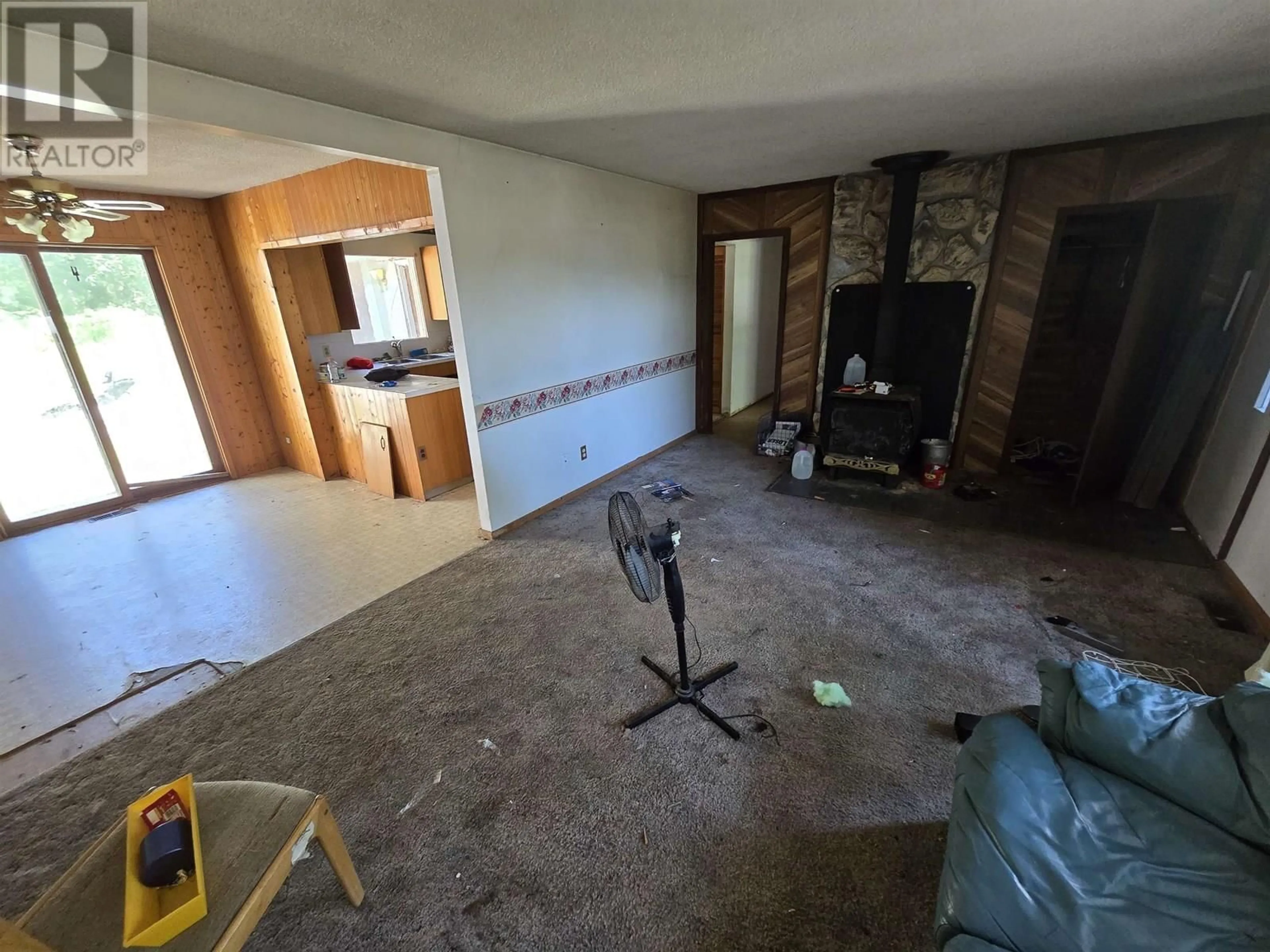 A pic of a room for 902 MAPLE DRIVE, Quesnel British Columbia V2J5M1