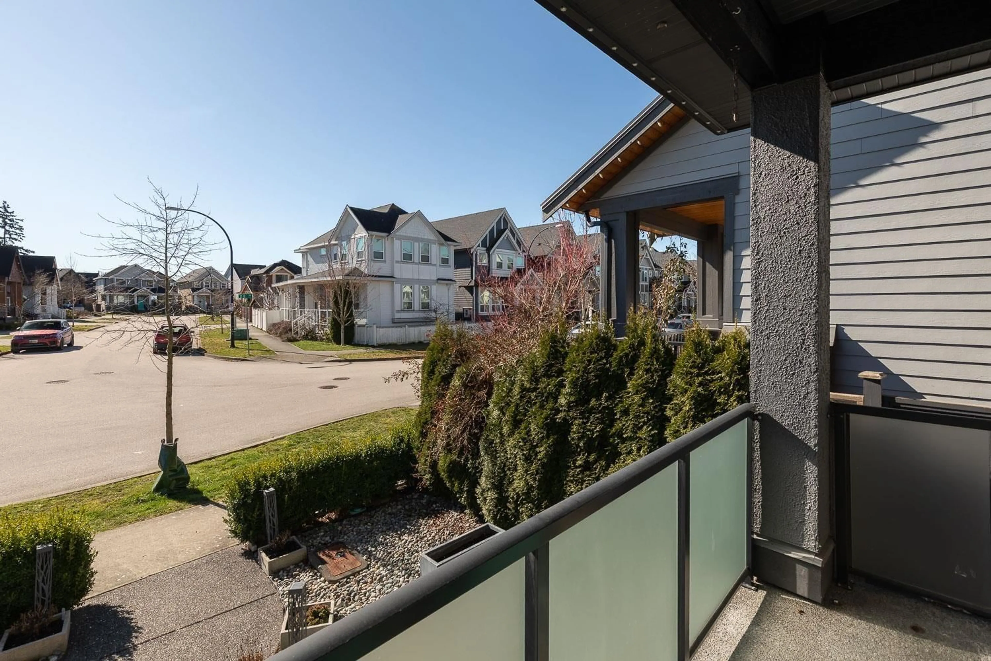 Patio, street for 17457 2B, Surrey British Columbia V3Z6R9