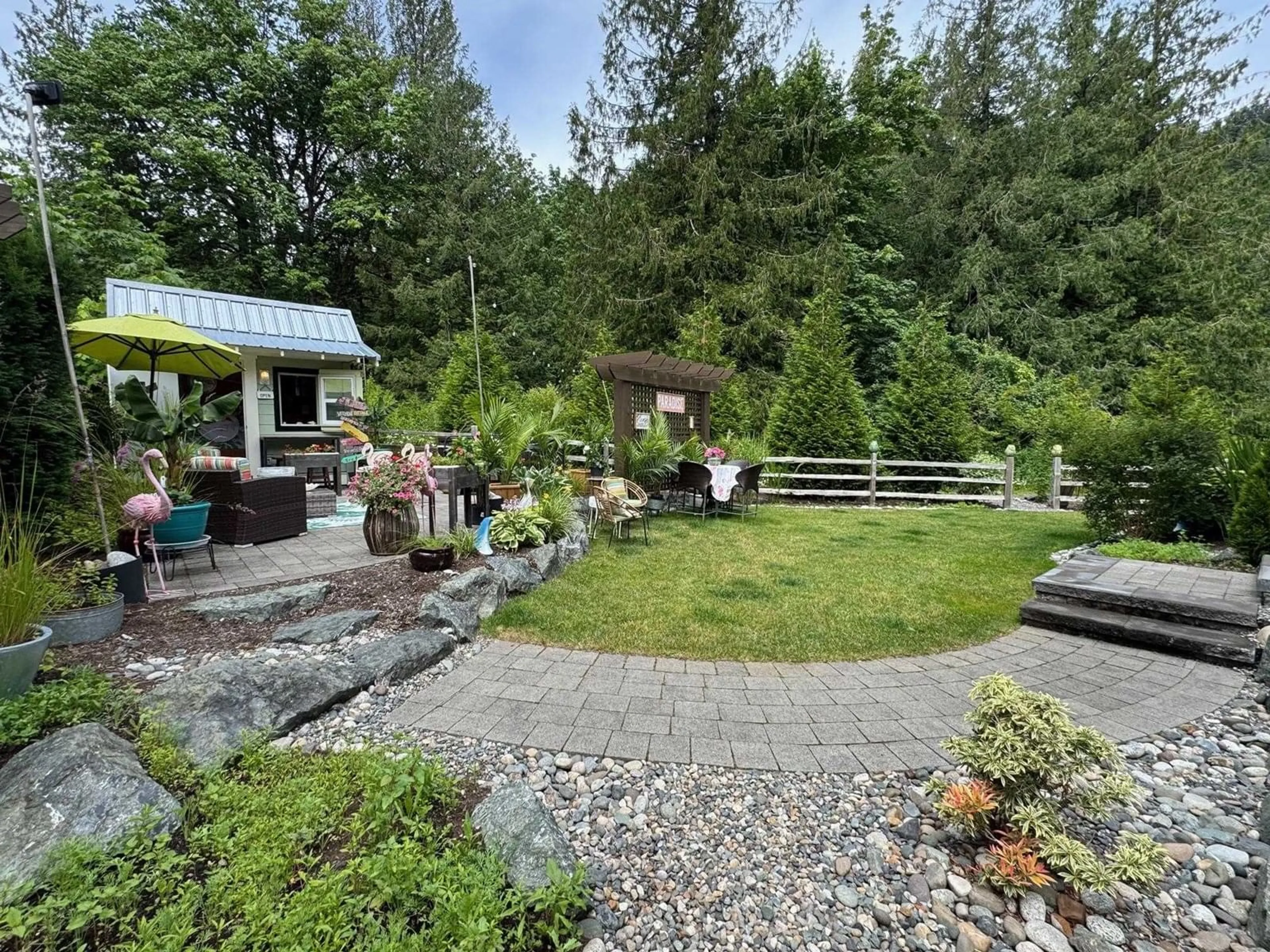 Patio, unknown for 43342 CREEKSIDE CIRCLE, Lindell Beach British Columbia V2R0Z4