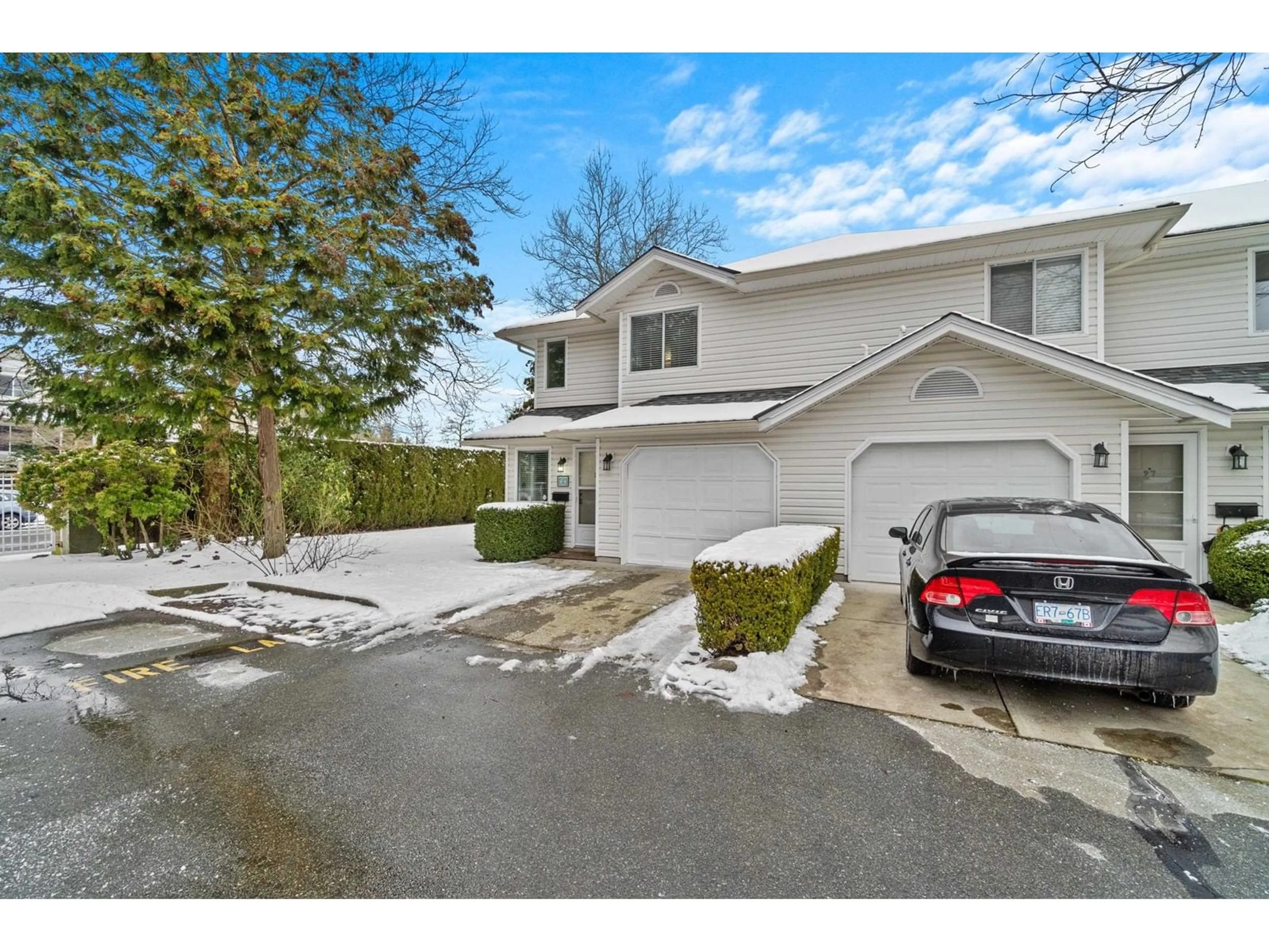 A pic from outside/outdoor area/front of a property/back of a property/a pic from drone, street for 28 - 10130 155, Surrey British Columbia V3R0R6