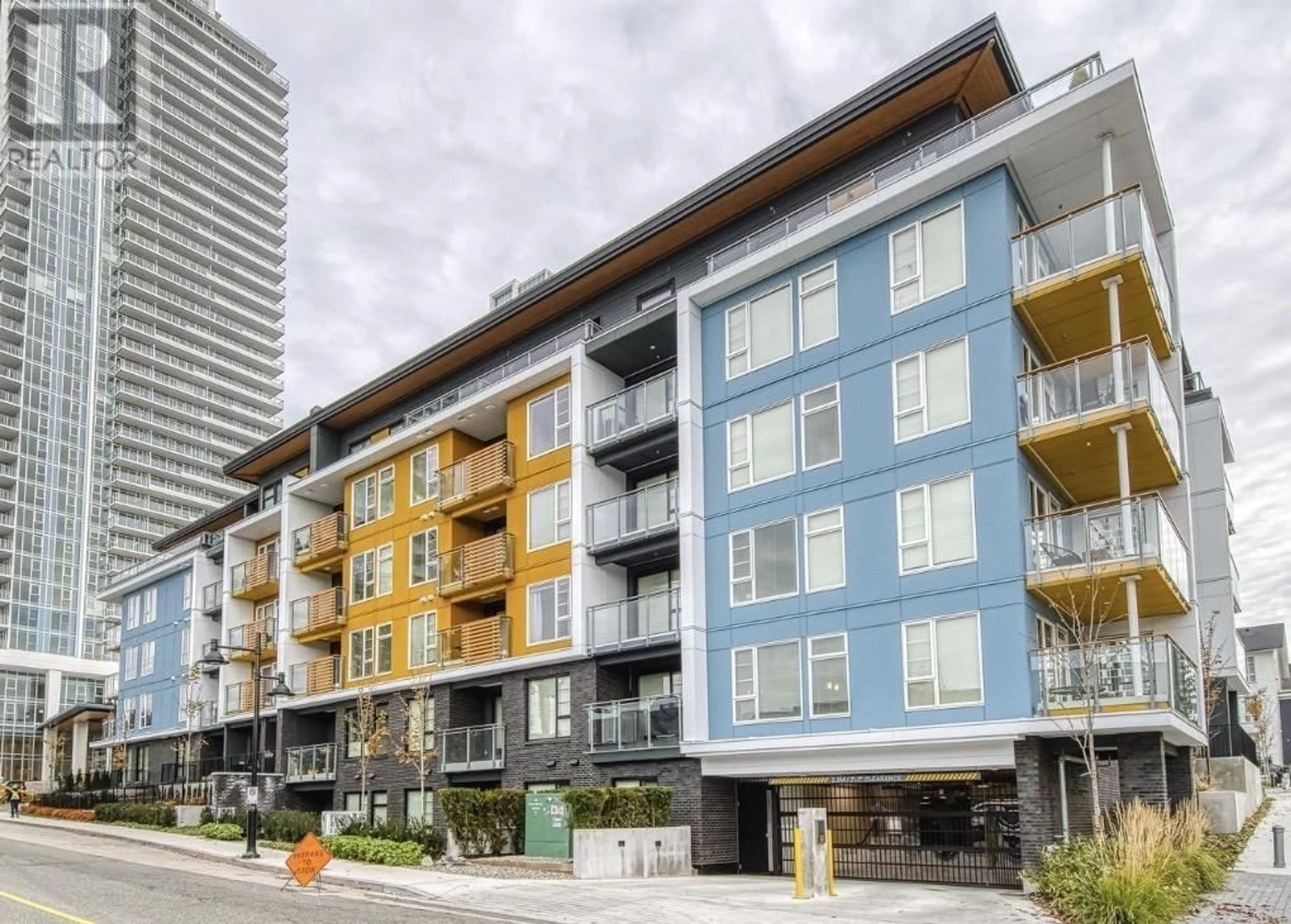 Patio, street for 103 - 516 FOSTER AVENUE, Coquitlam British Columbia V3J0H8
