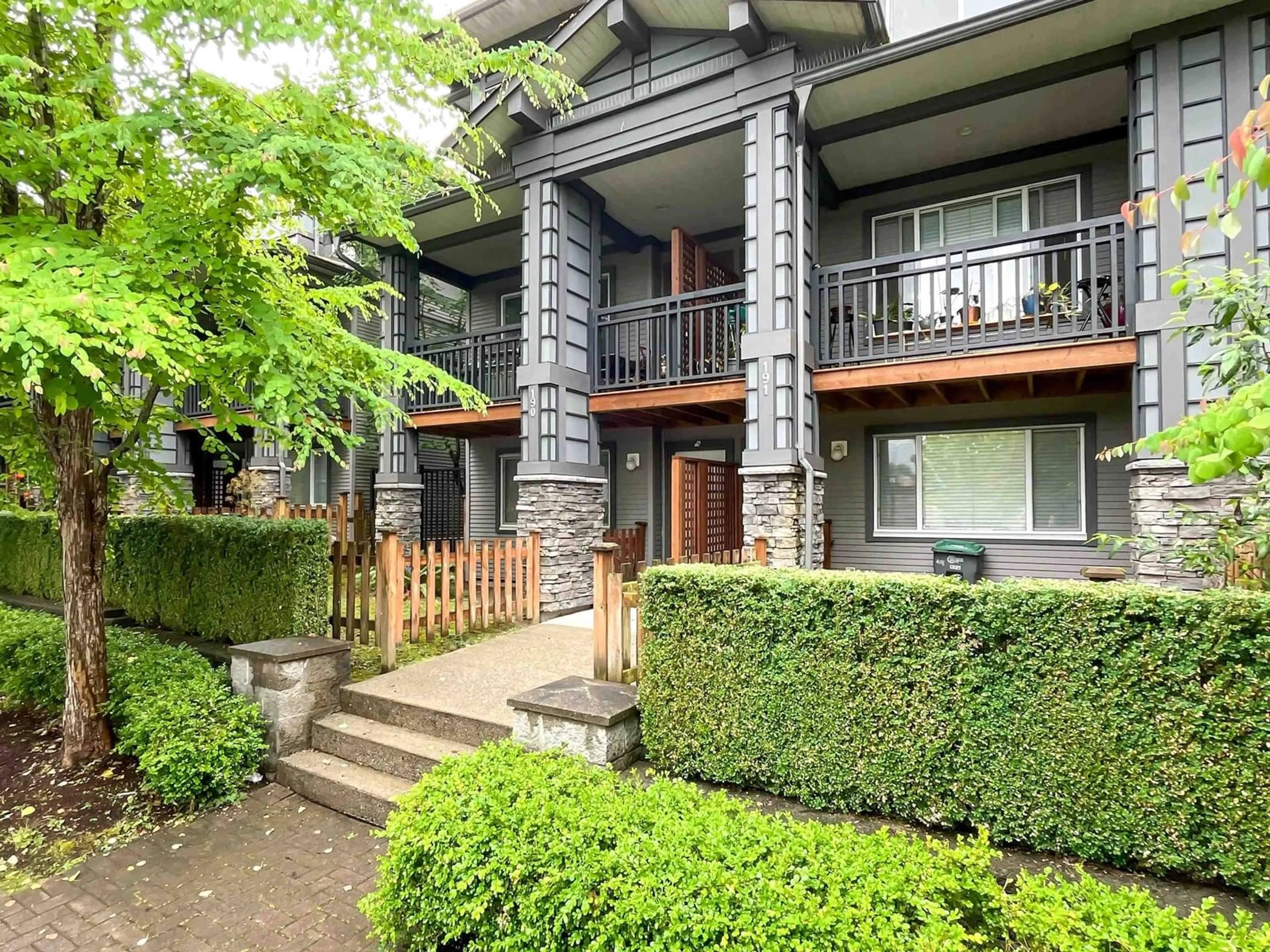 Patio, street for 191 - 18701 66, Surrey British Columbia V3S4P3