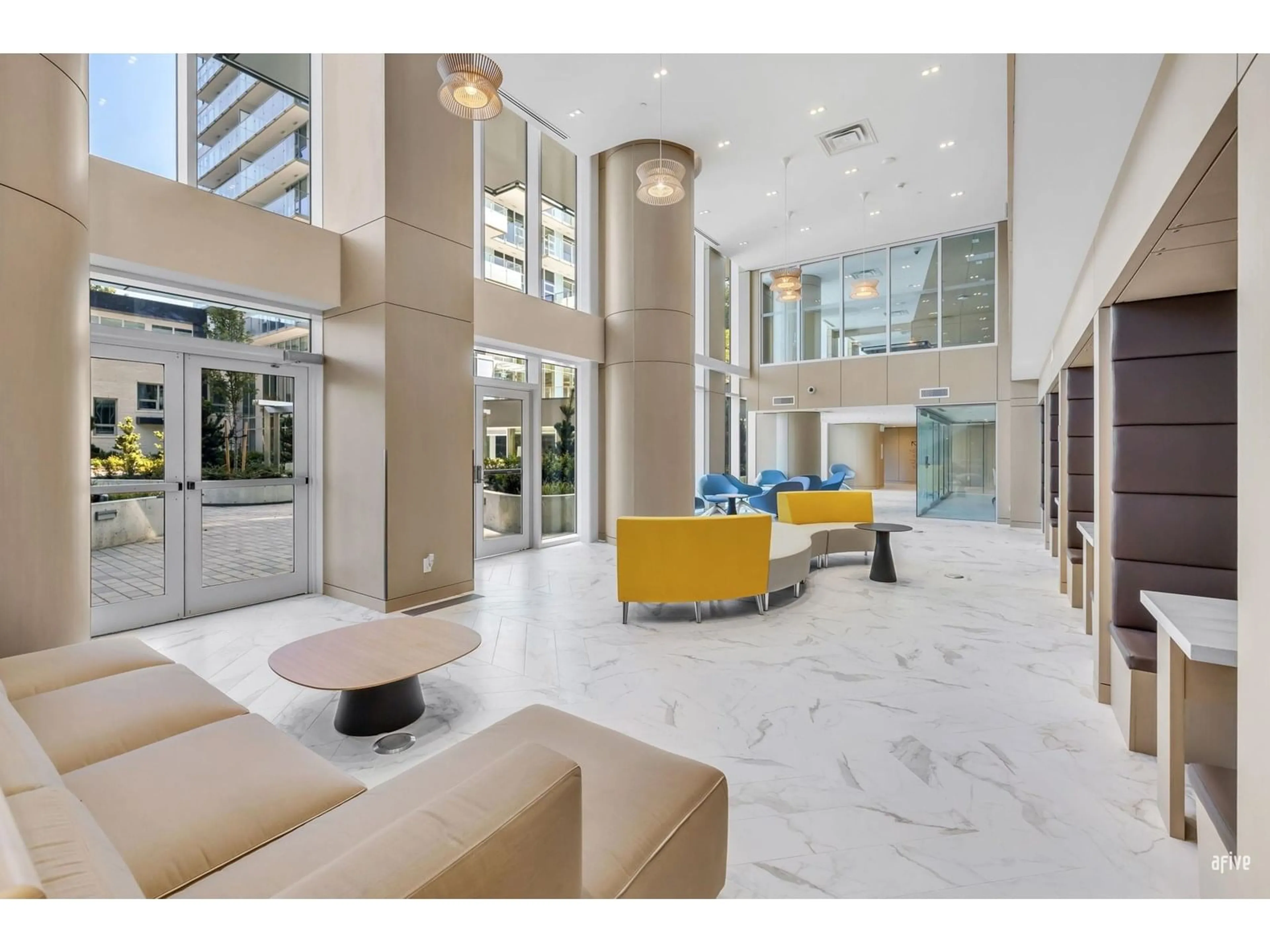 Lobby for 1310 - 13778 100, Surrey British Columbia V4N5R4