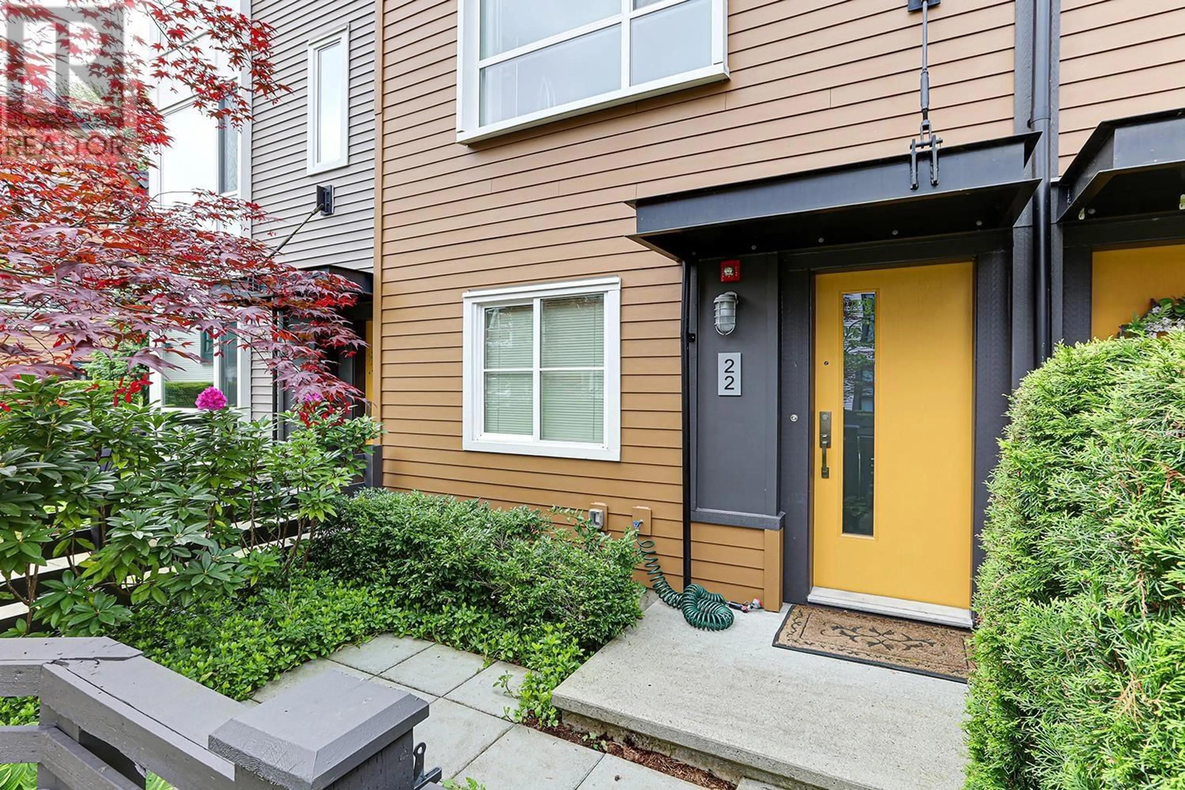 Indoor entryway for 22 - 2358 RANGER LANE, Port Coquitlam British Columbia V3B0L5