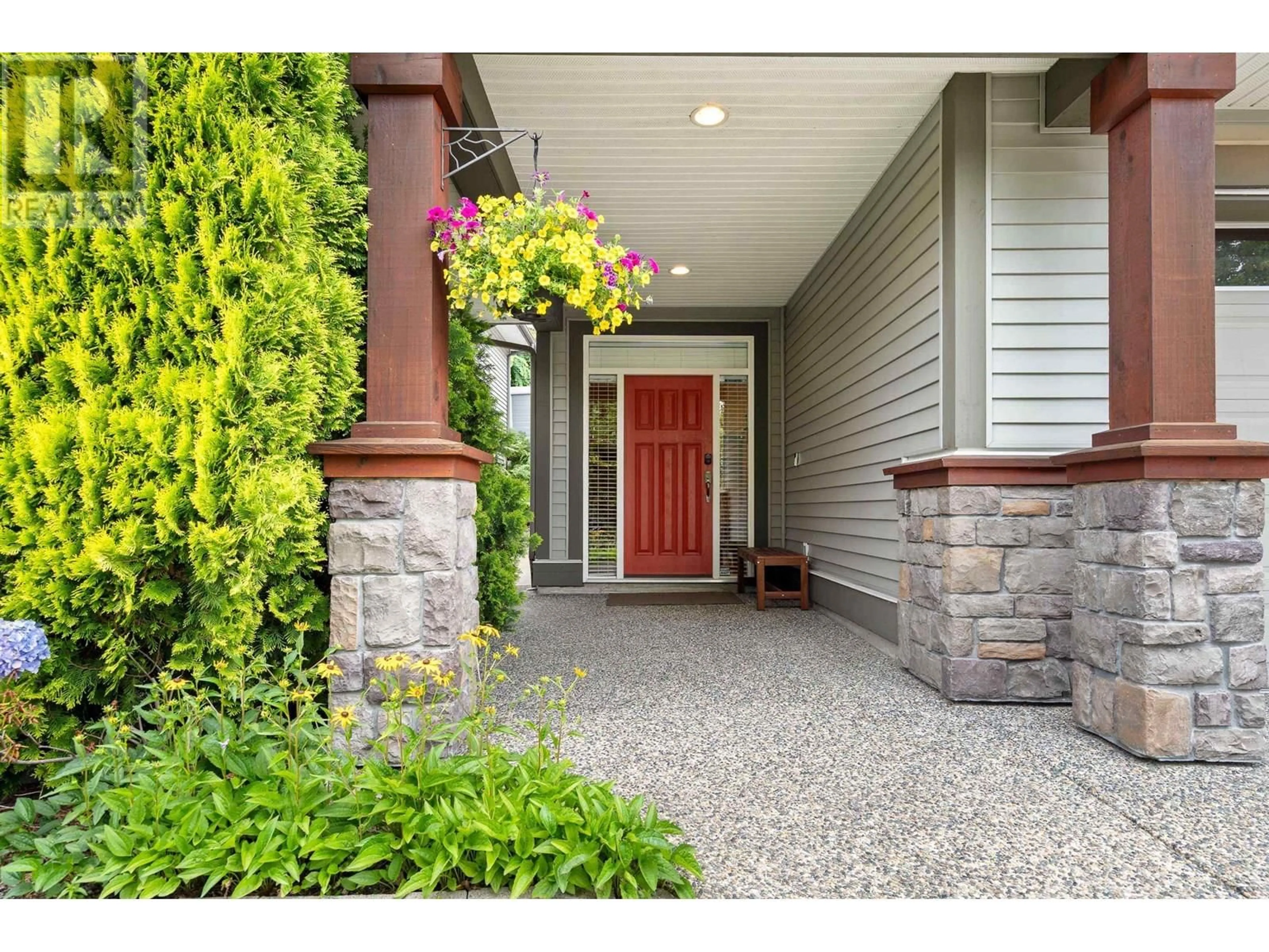 Indoor entryway for 23669 133 AVENUE, Maple Ridge British Columbia V4R0B7