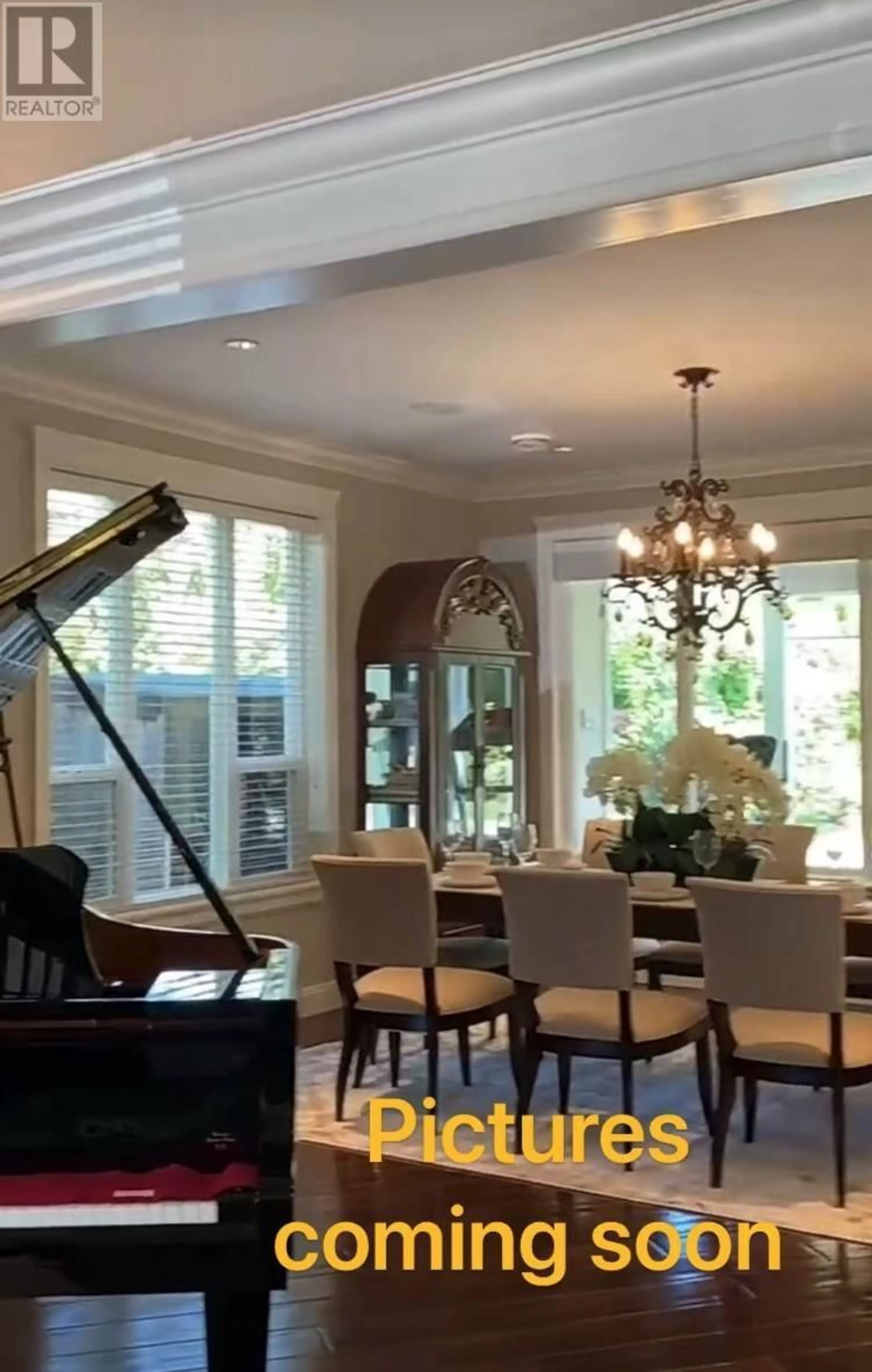 Dining room, wood/laminate floor for 8700 MILLMORE ROAD, Richmond British Columbia V7C1S9