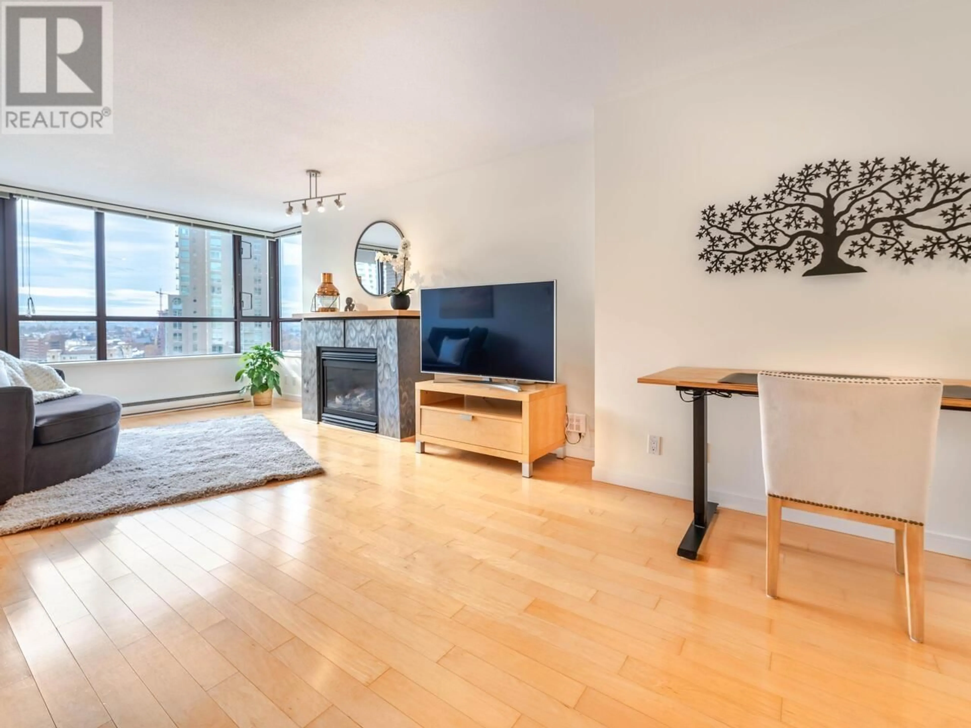 Living room with furniture, wood/laminate floor for 1403 - 1003 PACIFIC STREET, Vancouver British Columbia V6E4P2