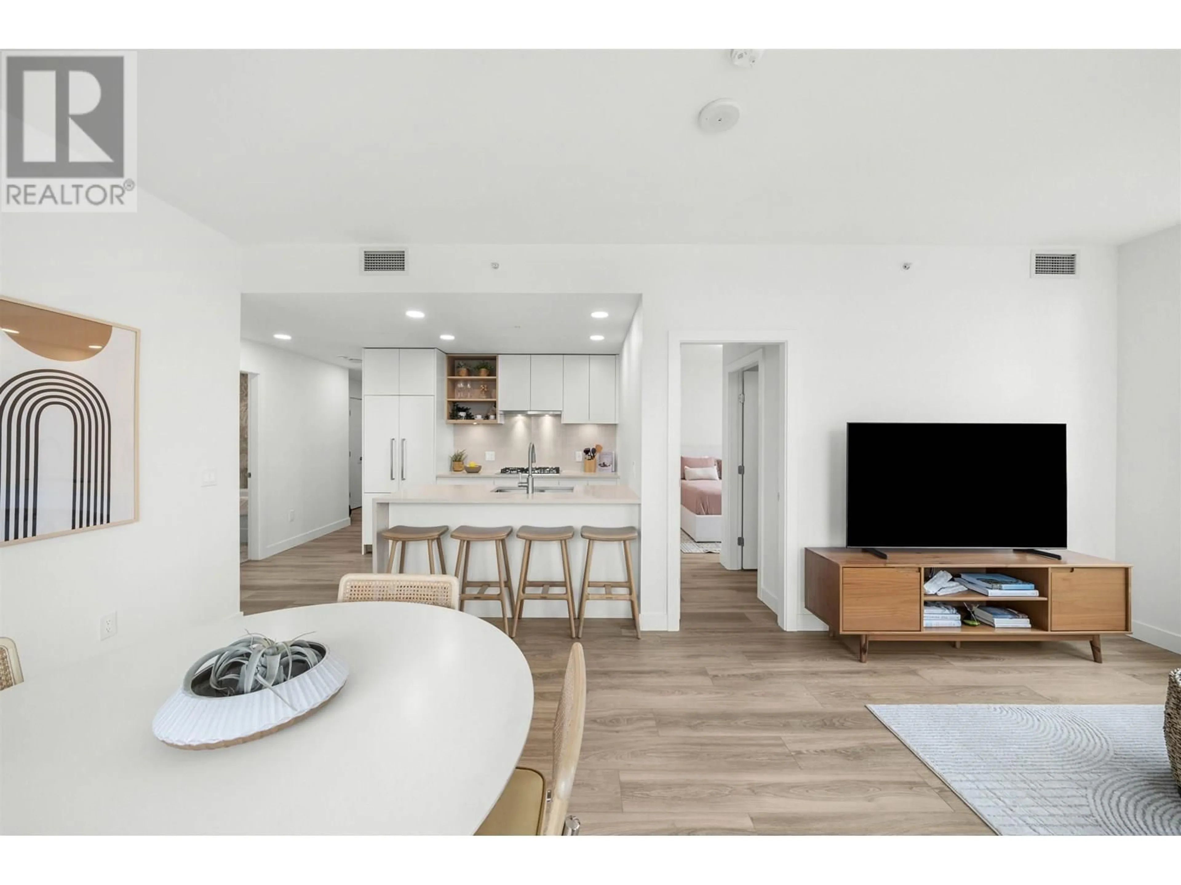 Open concept kitchen, unknown for 1702 - 4433 ALASKA STREET, Burnaby British Columbia V5C5T3