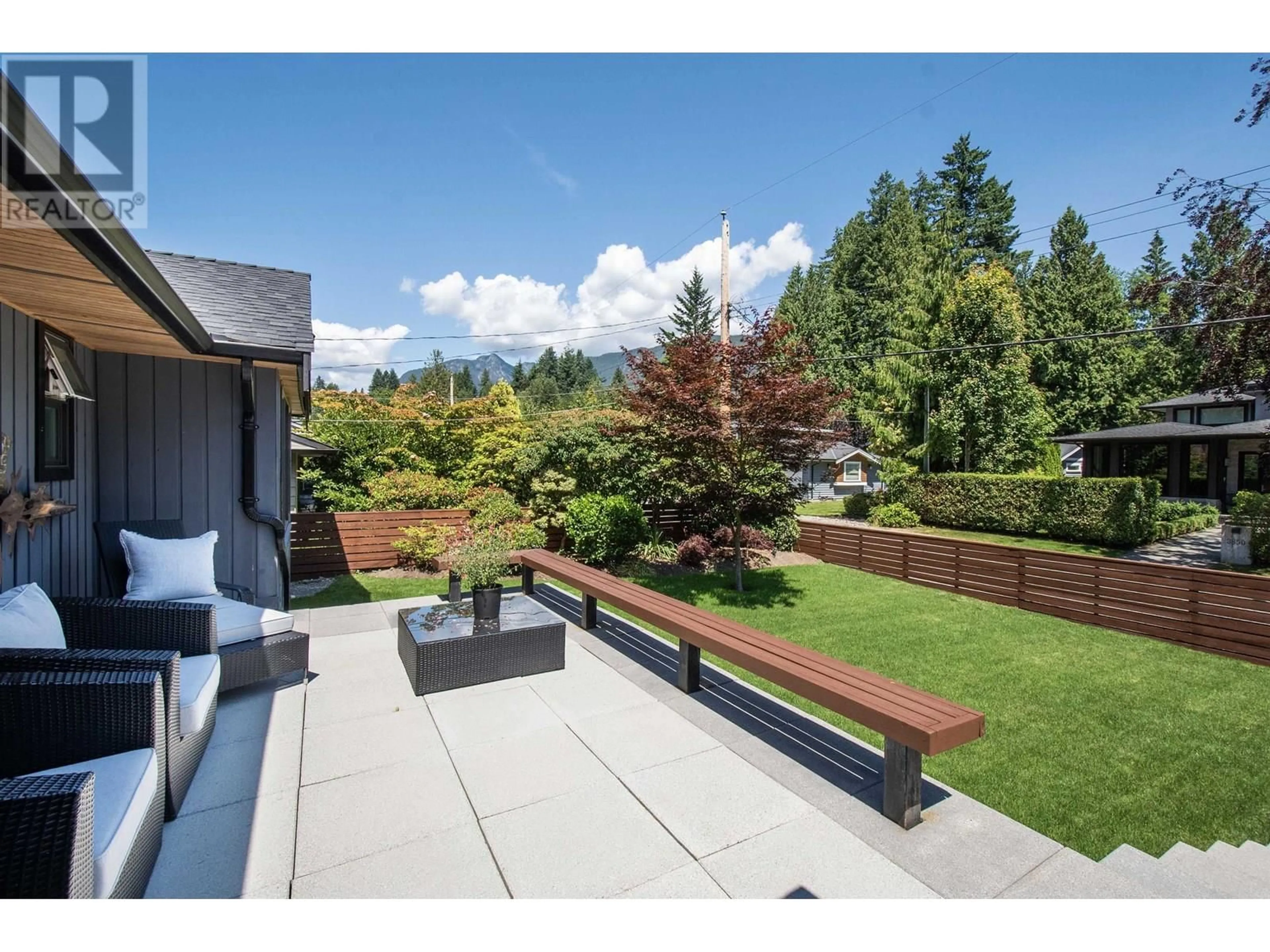 Patio, mountain view for 3855 HILLCREST AVENUE, North Vancouver British Columbia V7R4B7