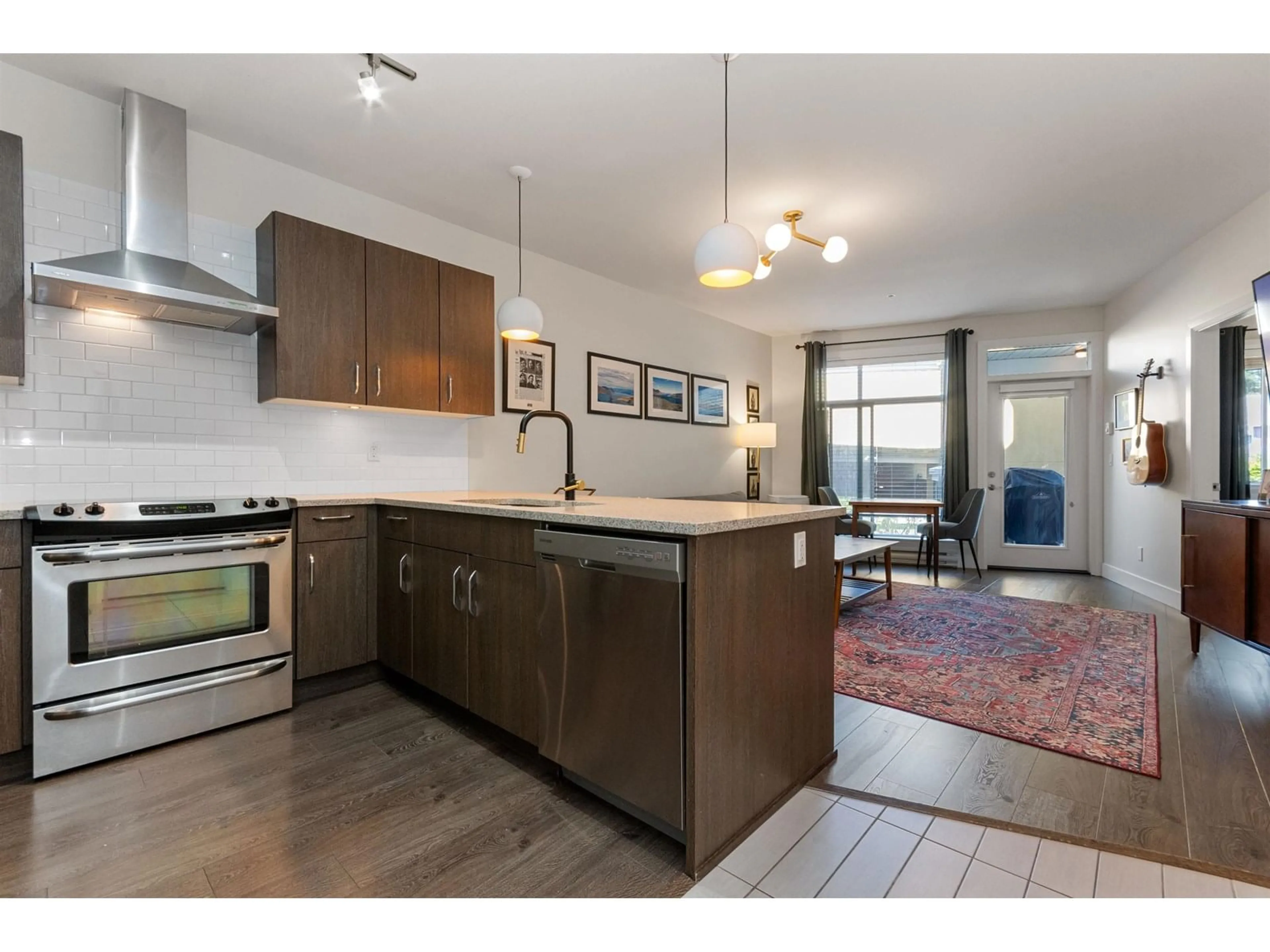 Open concept kitchen, unknown for 216 - 45389 CHEHALIS DRIVE, Chilliwack British Columbia V2R1A1