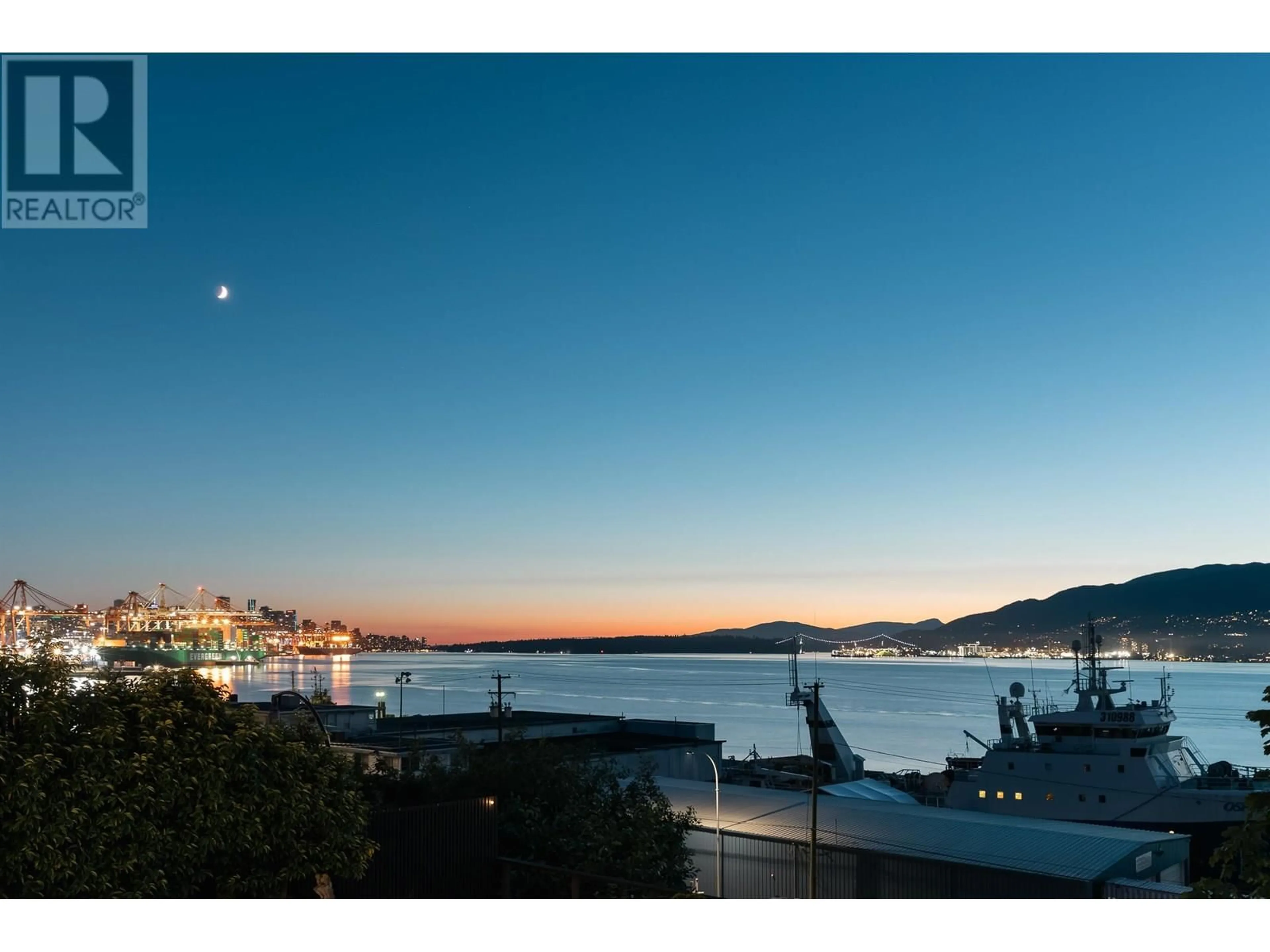 Unknown for 2391 WALL STREET, Vancouver British Columbia V6L2M8