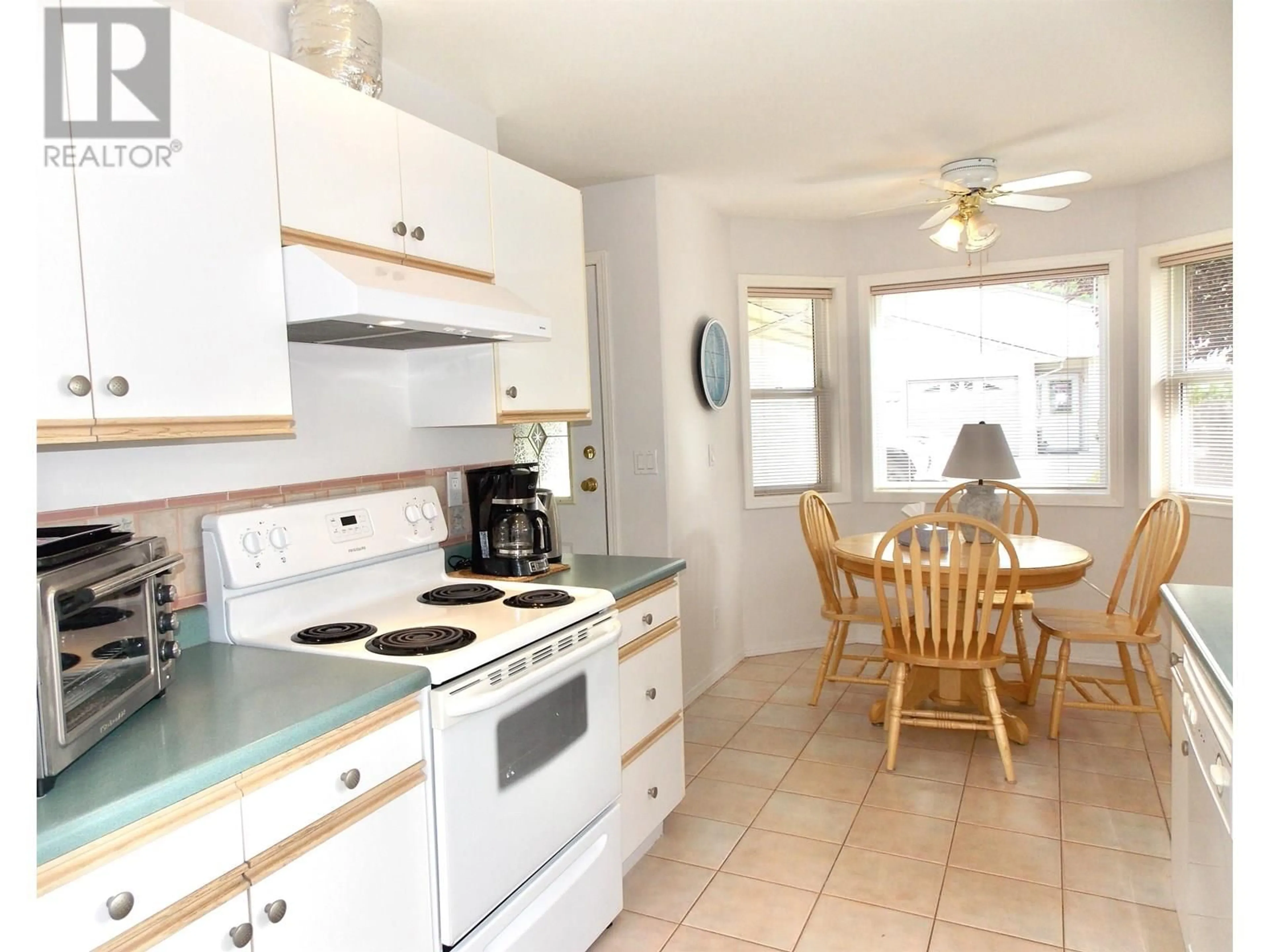 Standard kitchen, ceramic/tile floor for 52 - 500 WOTZKE ROAD, Williams Lake British Columbia V2G4S9
