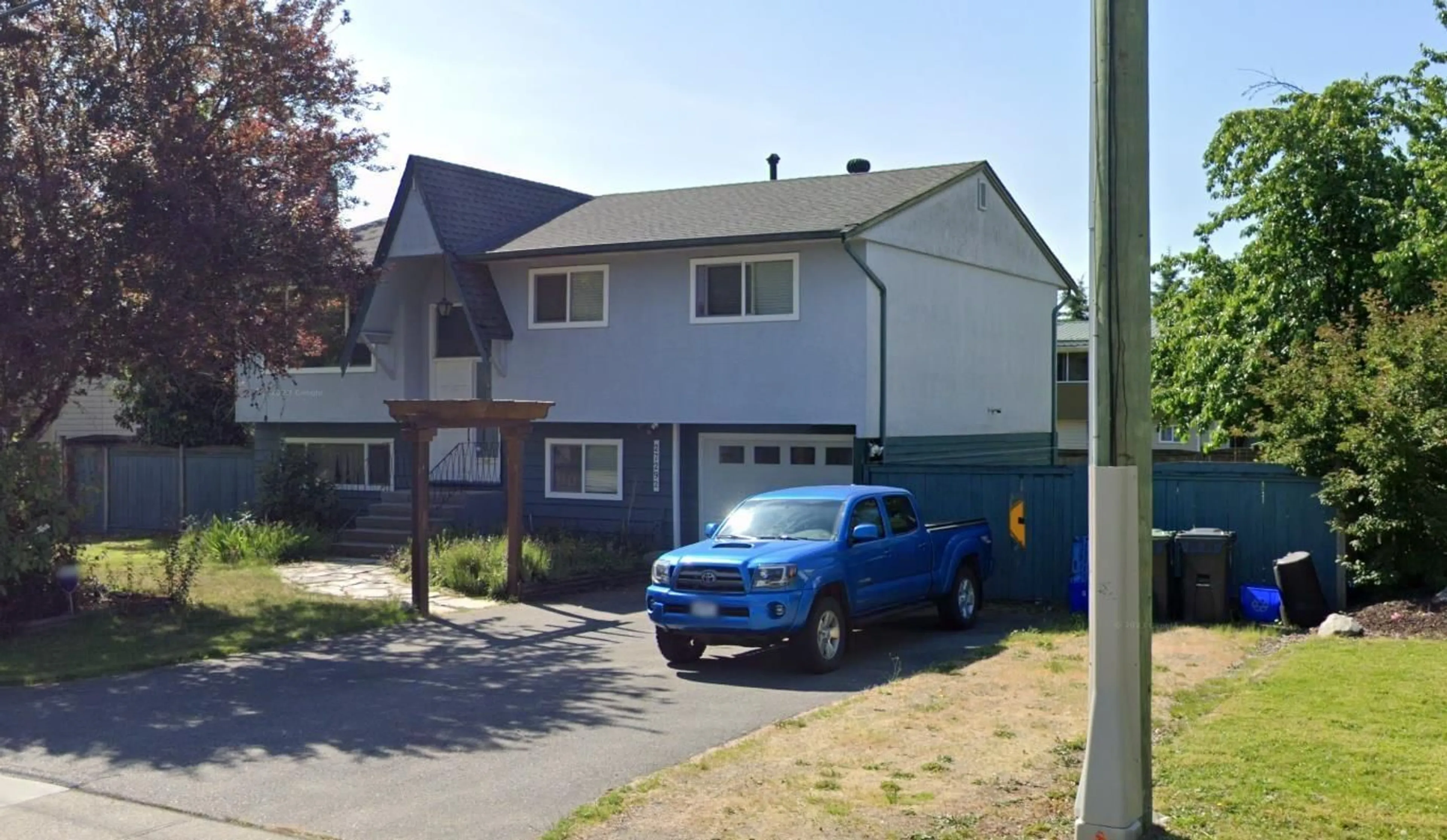 Home with vinyl exterior material, street for 27292 29A, Langley British Columbia V4W3J7