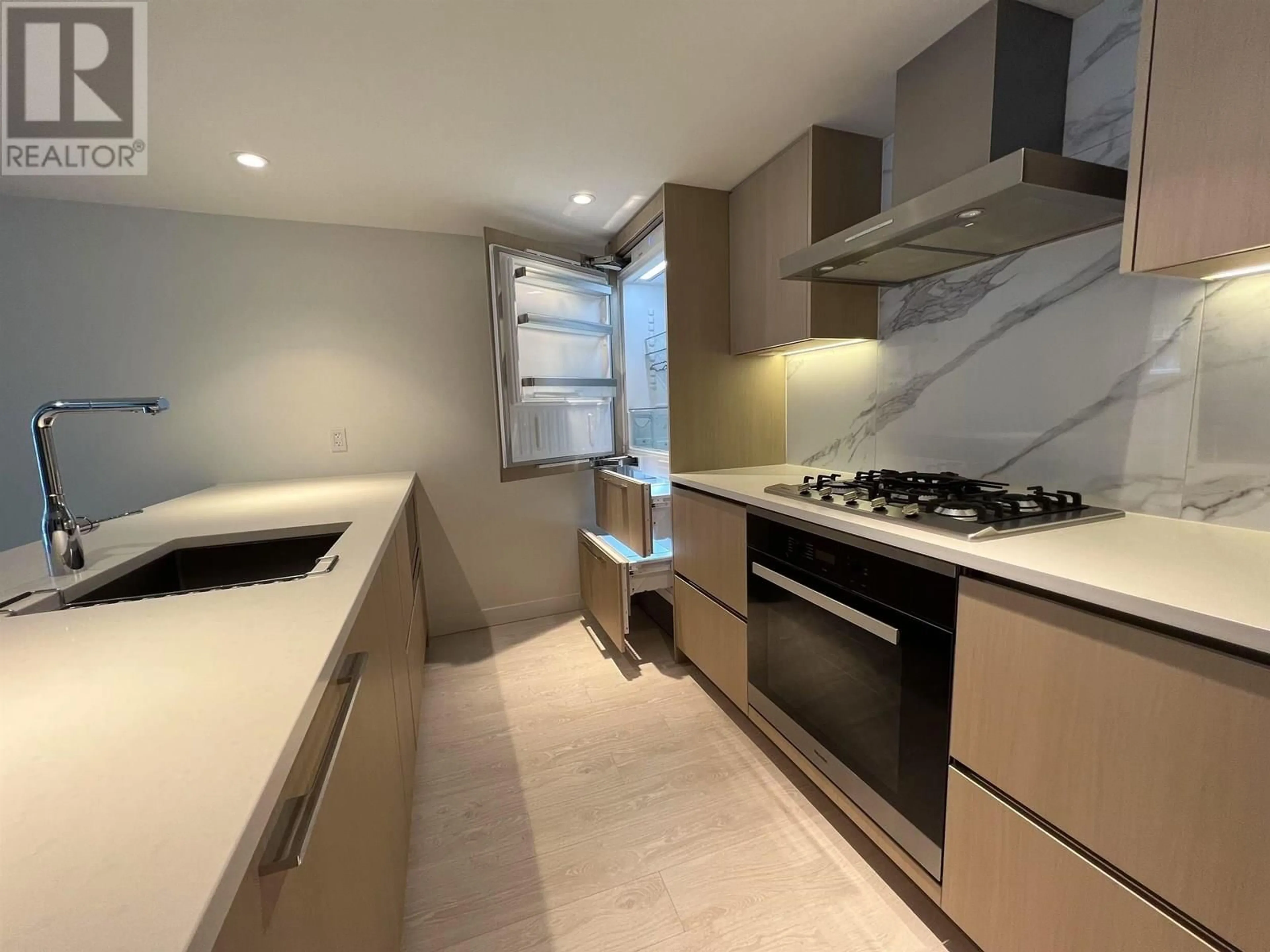 Unknown for 611 - 8555 CAPSTAN WAY, Richmond British Columbia V6X0W1