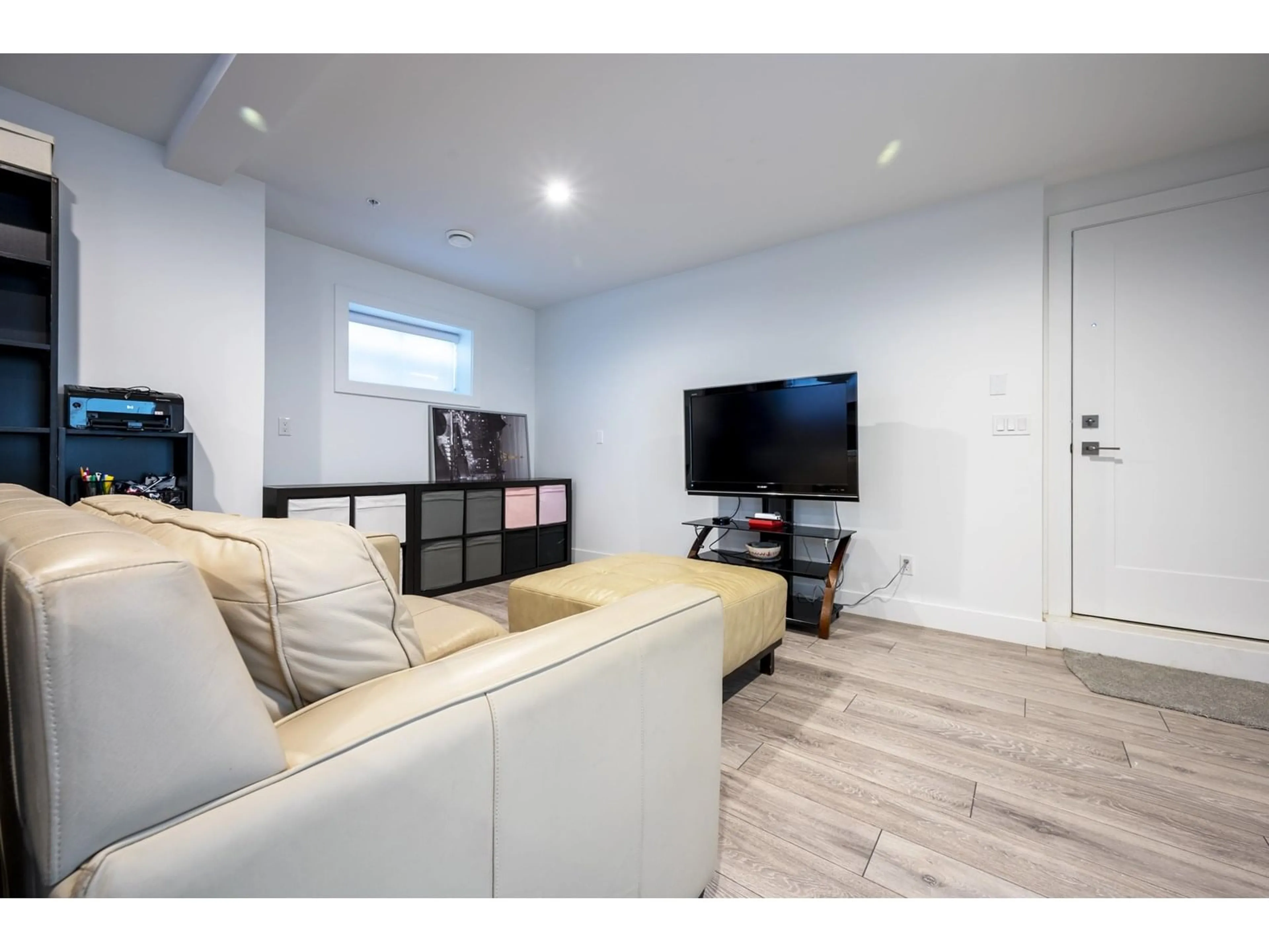 Home theater for 4728 CARL CREEK, Abbotsford British Columbia V3G0H4