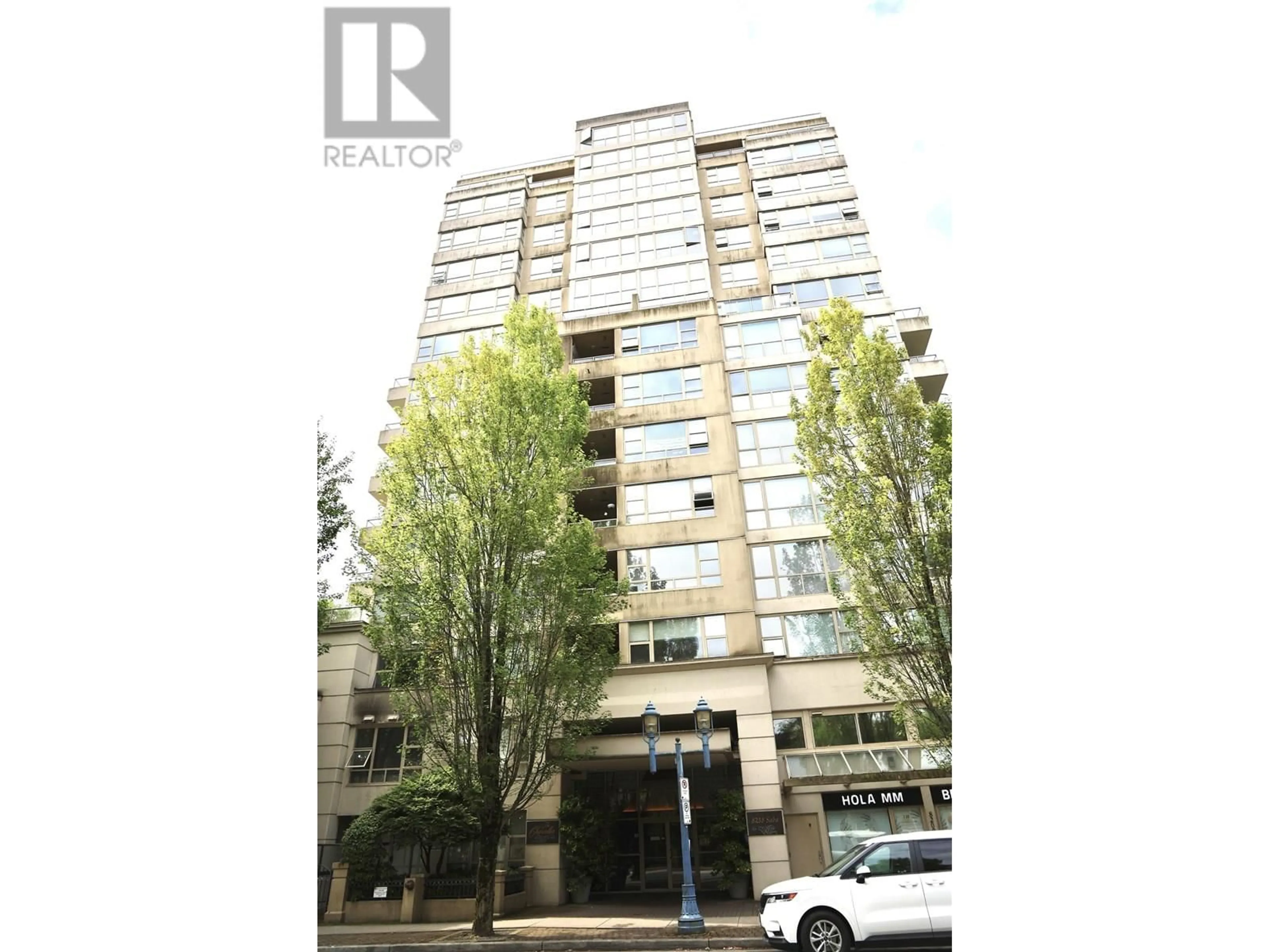 Indoor foyer for 802 - 8238 SABA ROAD, Richmond British Columbia V6Y4C7