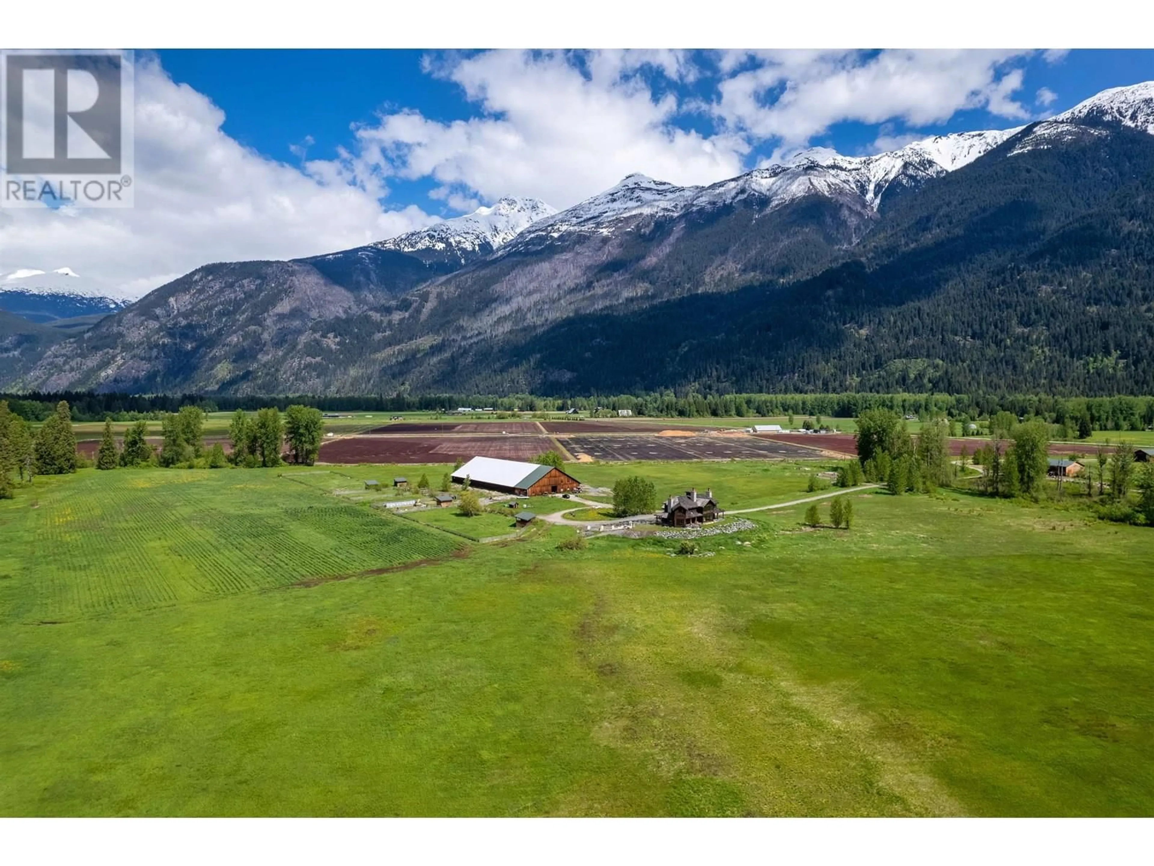 A pic from outside/outdoor area/front of a property/back of a property/a pic from drone, mountain view for 9115 PEMBERTON MEADOWS ROAD, Pemberton British Columbia V0N2L2