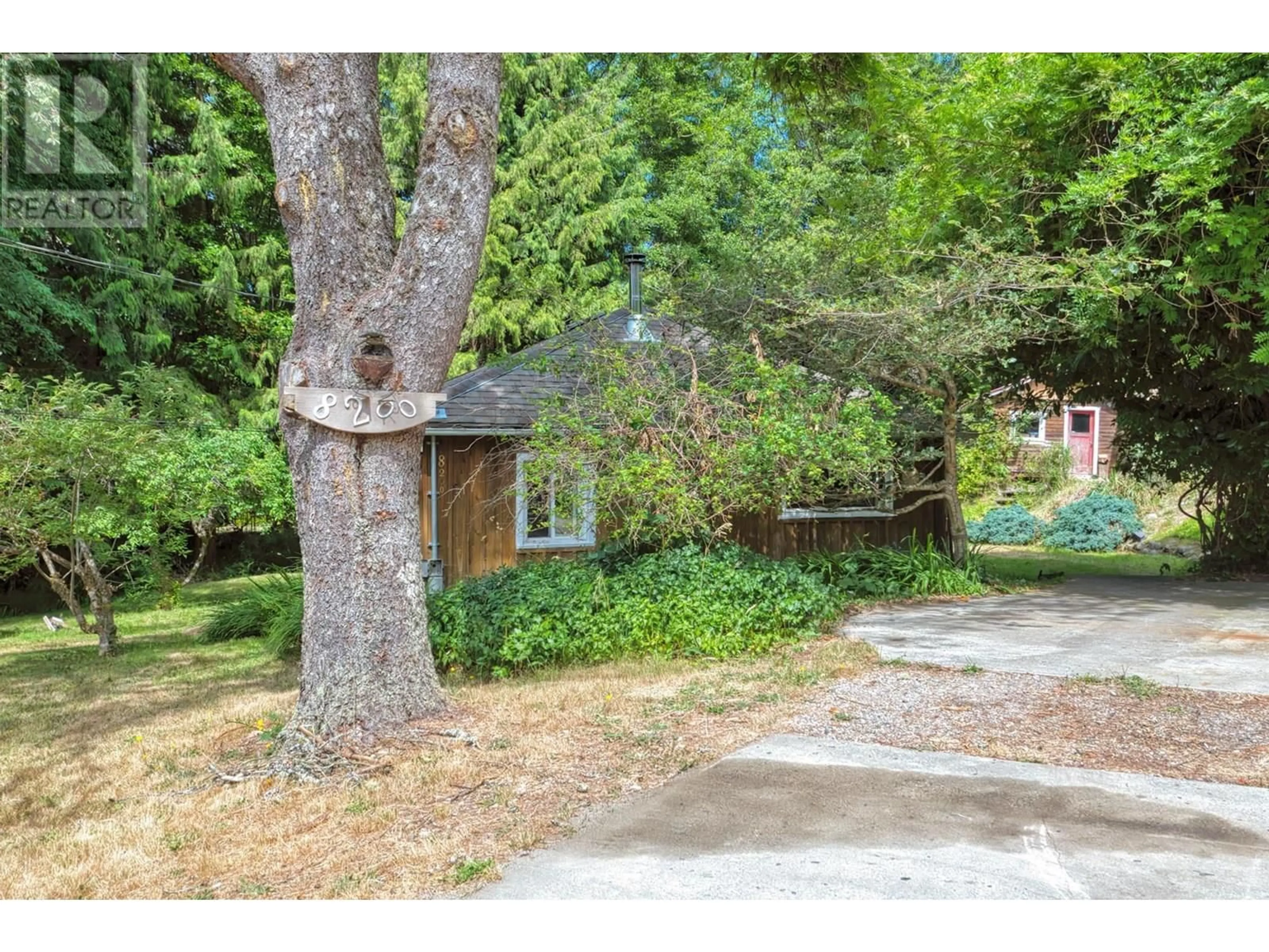 Shed for 8200 REDROOFFS ROAD, Halfmoon Bay British Columbia V7Z1E2