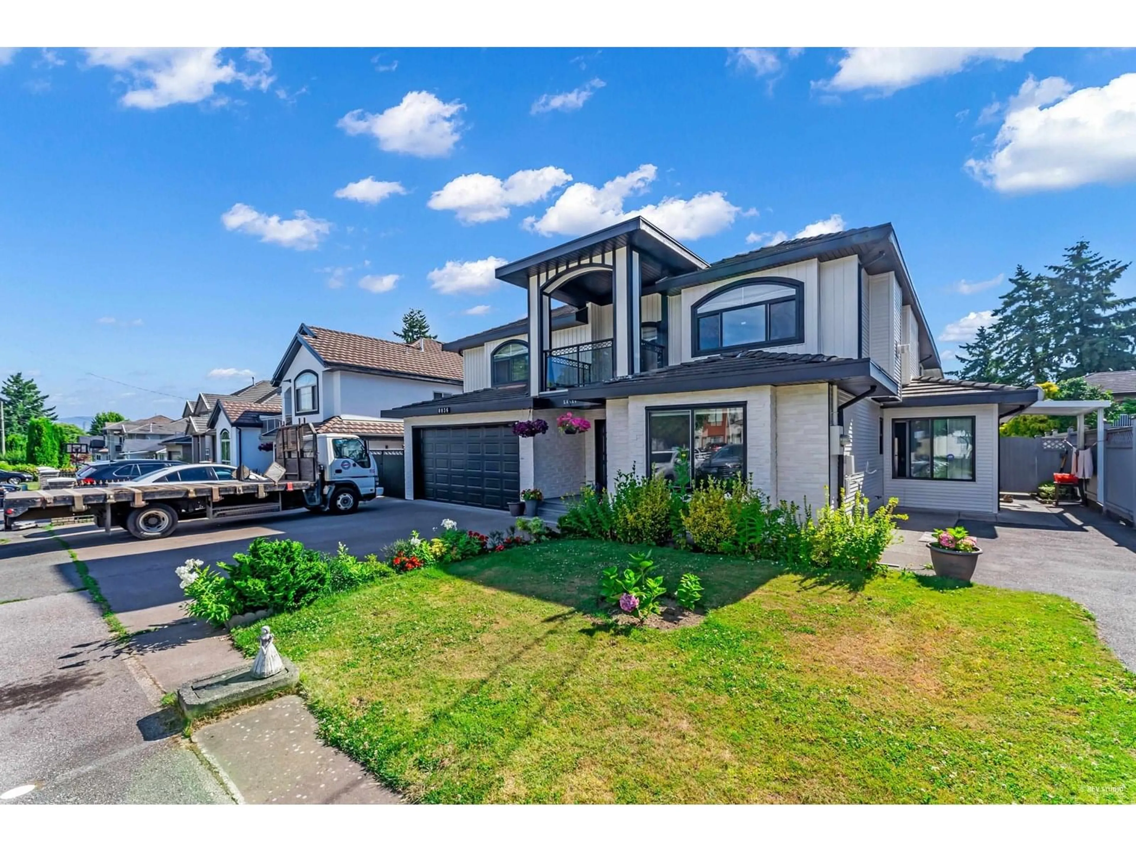A pic from outside/outdoor area/front of a property/back of a property/a pic from drone, street for 8036 133A, Surrey British Columbia V3W4R5