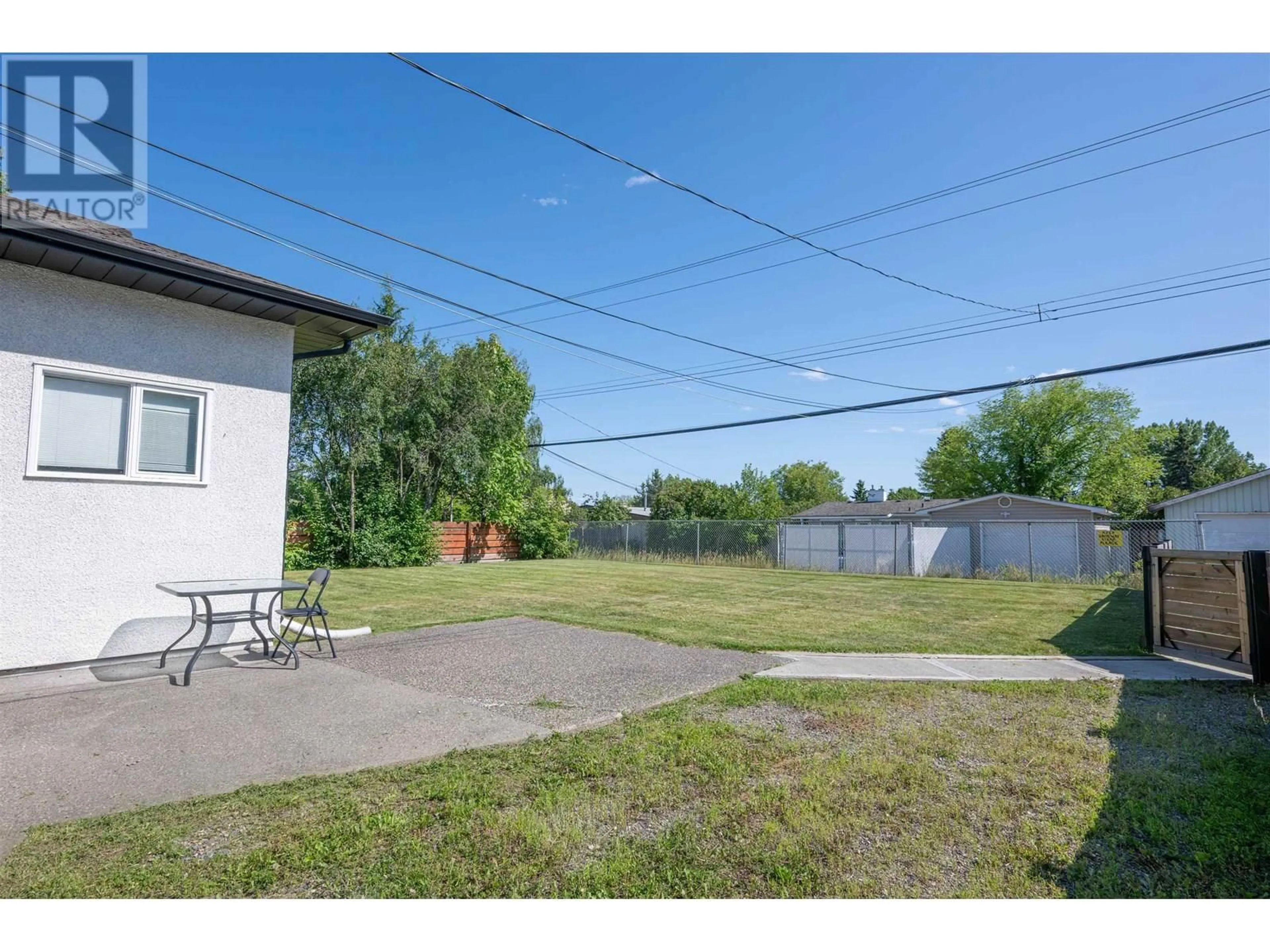 Patio, street for 2645 15TH AVENUE, Prince George British Columbia V2M1S8