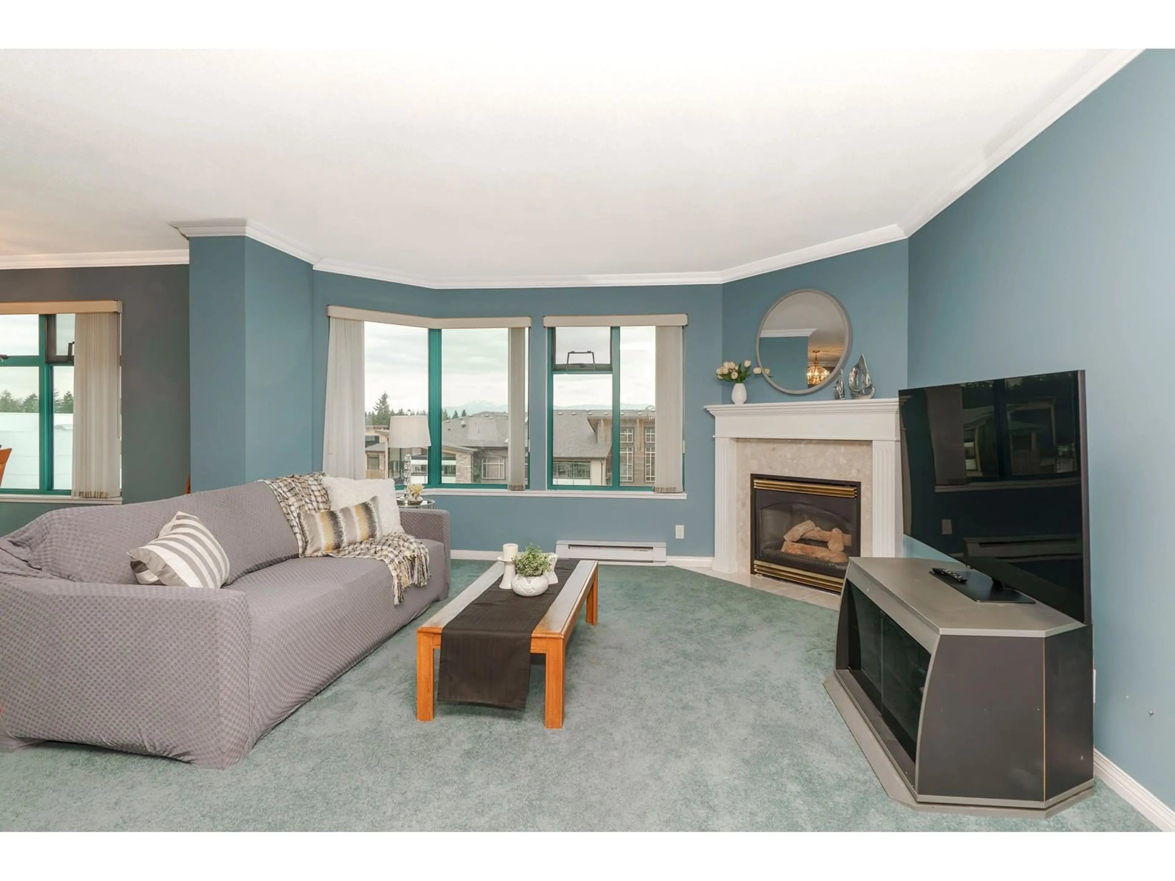 Living room with furniture, unknown for 802 - 32440' SIMON, Abbotsford British Columbia V2T5R3
