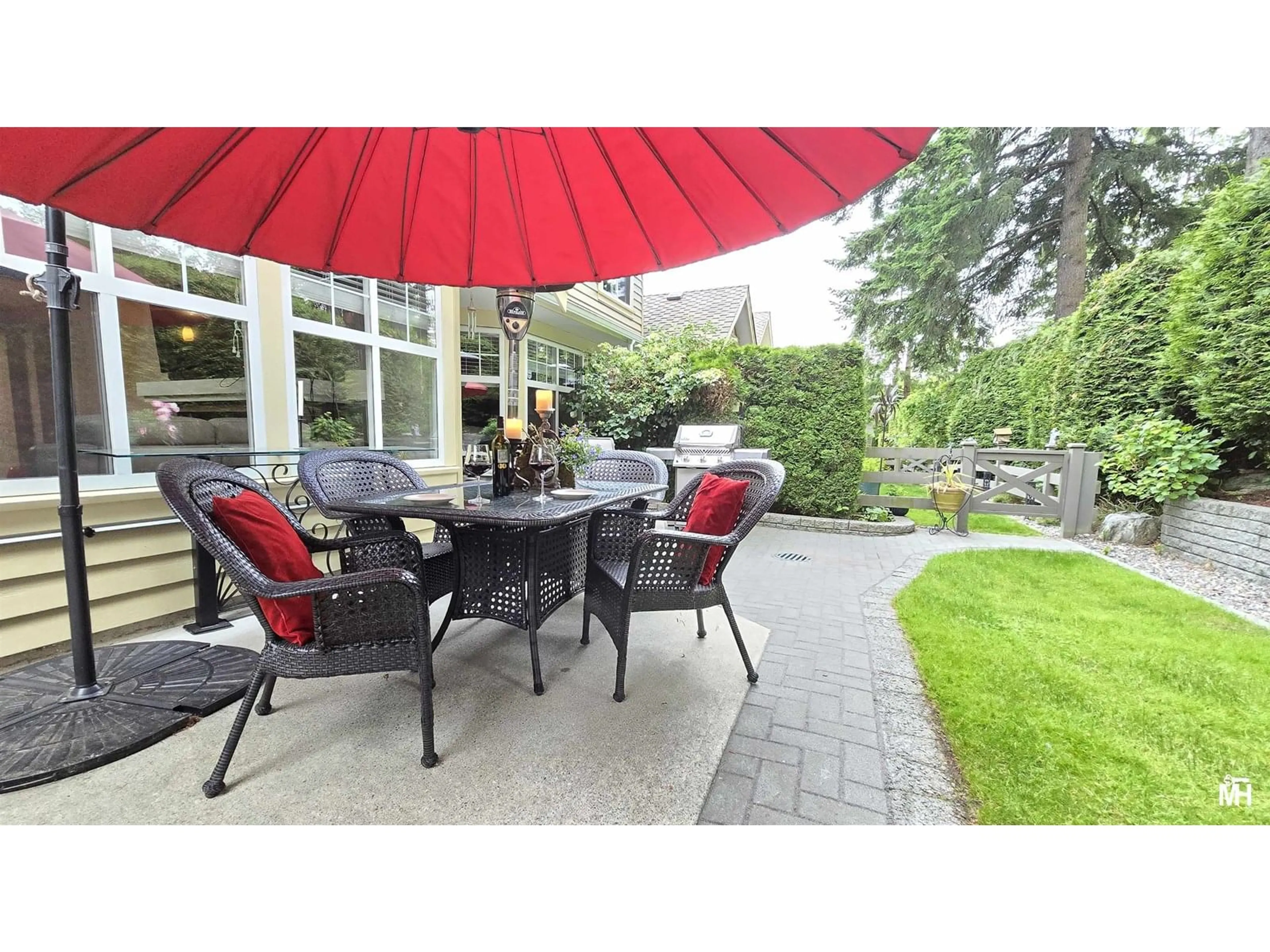 Patio, street for 74 - 15500 ROSEMARY HEIGHTS, Surrey British Columbia V3S0K1