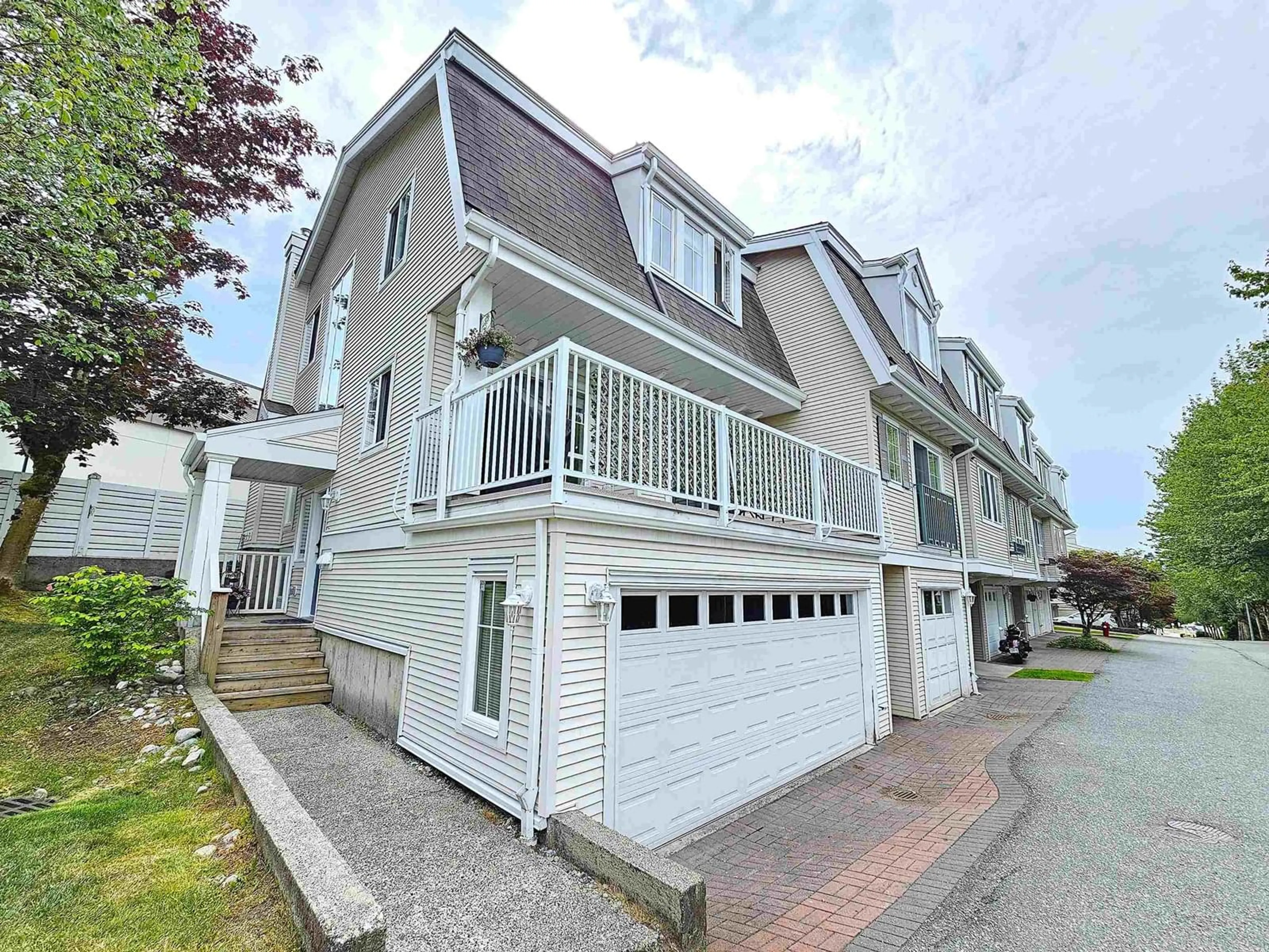 Unknown for 74 - 8890 WALNUT GROVE, Langley British Columbia V1M3W4