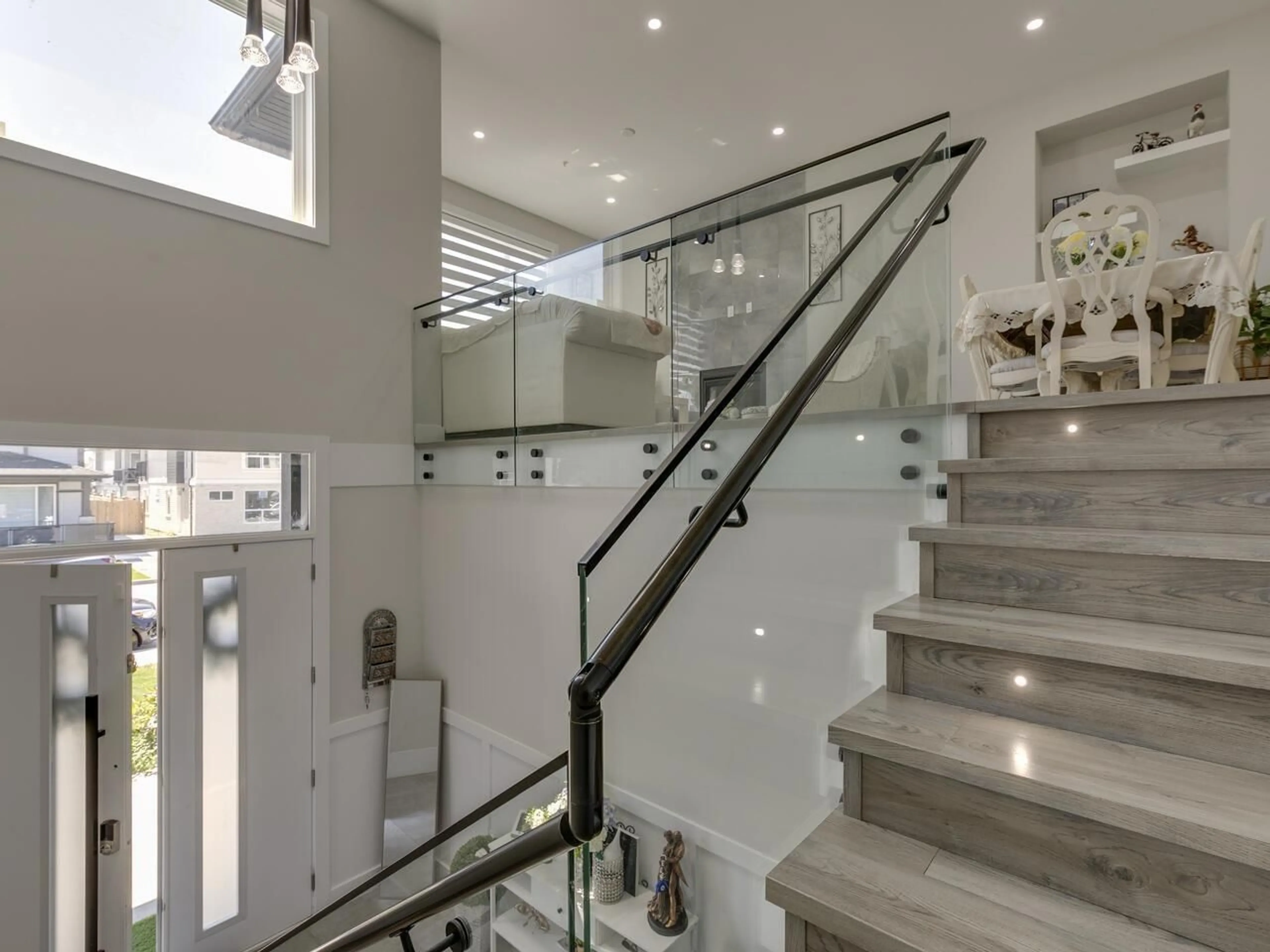 Stairs for 32755 CARTER, Mission British Columbia V4S0E6