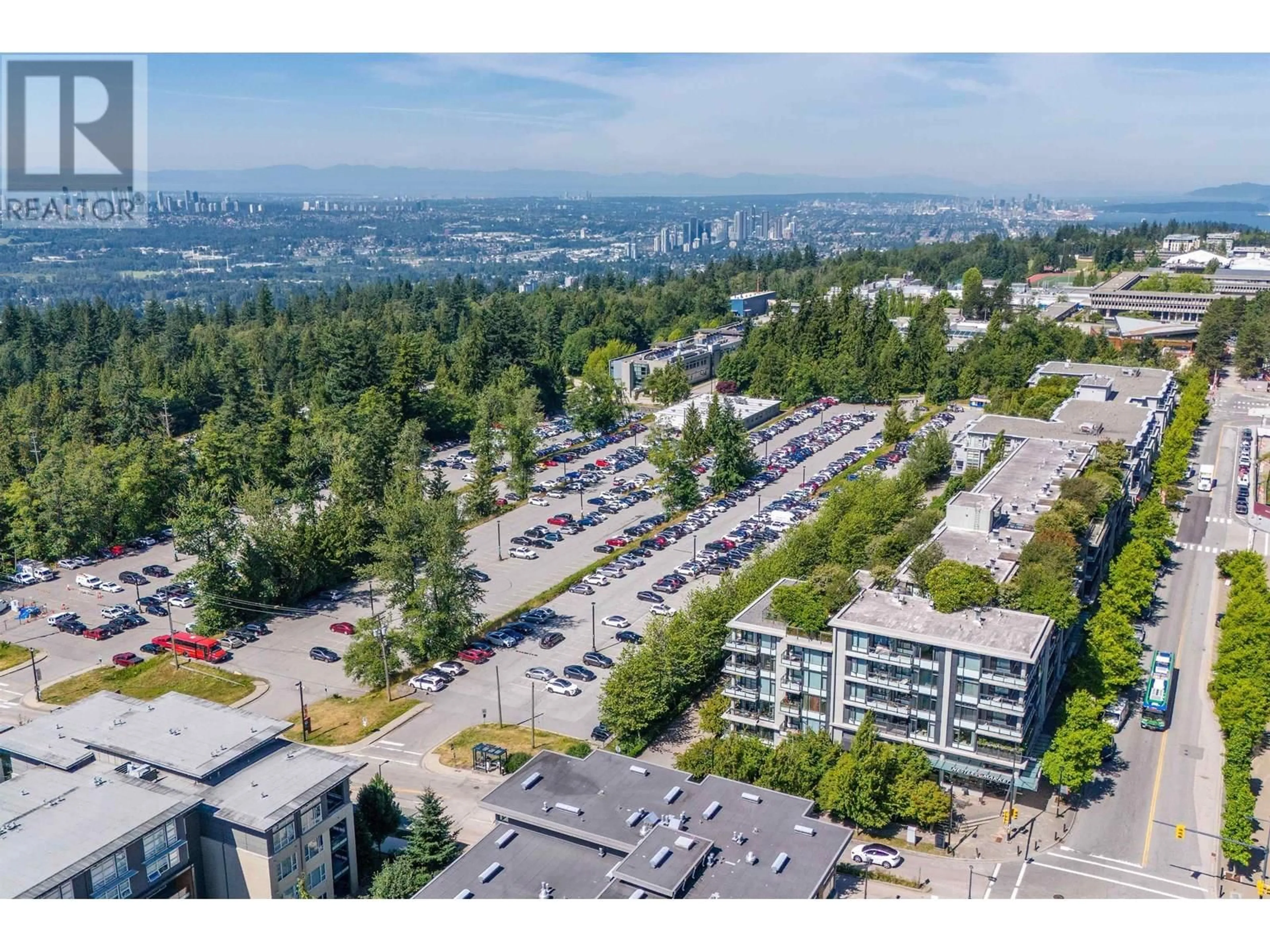 A pic from outside/outdoor area/front of a property/back of a property/a pic from drone, city buildings view from balcony for 305 - 9009 CORNERSTONE MEWS, Burnaby British Columbia V5A0B9