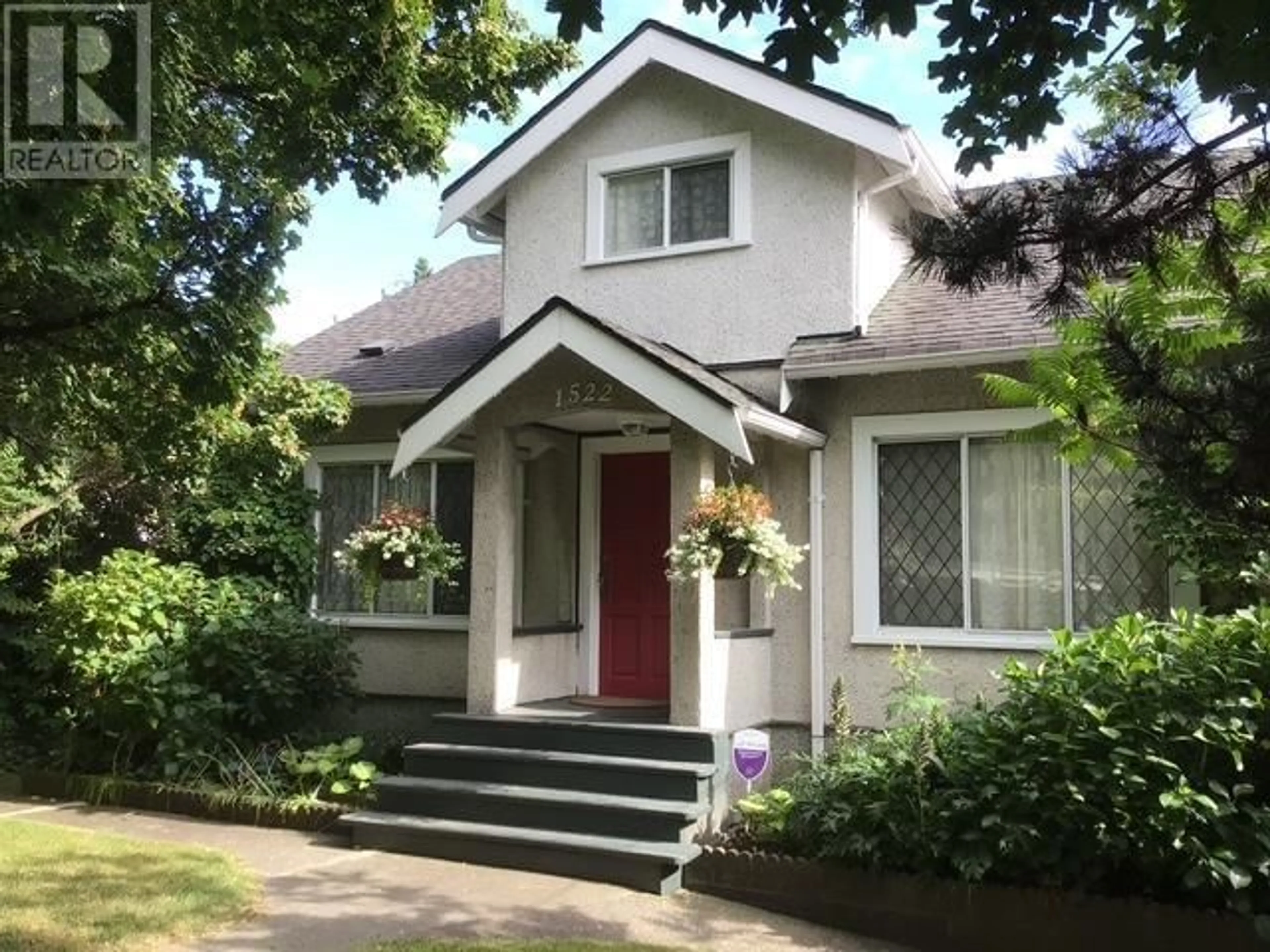 Home with vinyl exterior material, street for 1522 ROCHESTER AVENUE, Coquitlam British Columbia V3K2X6