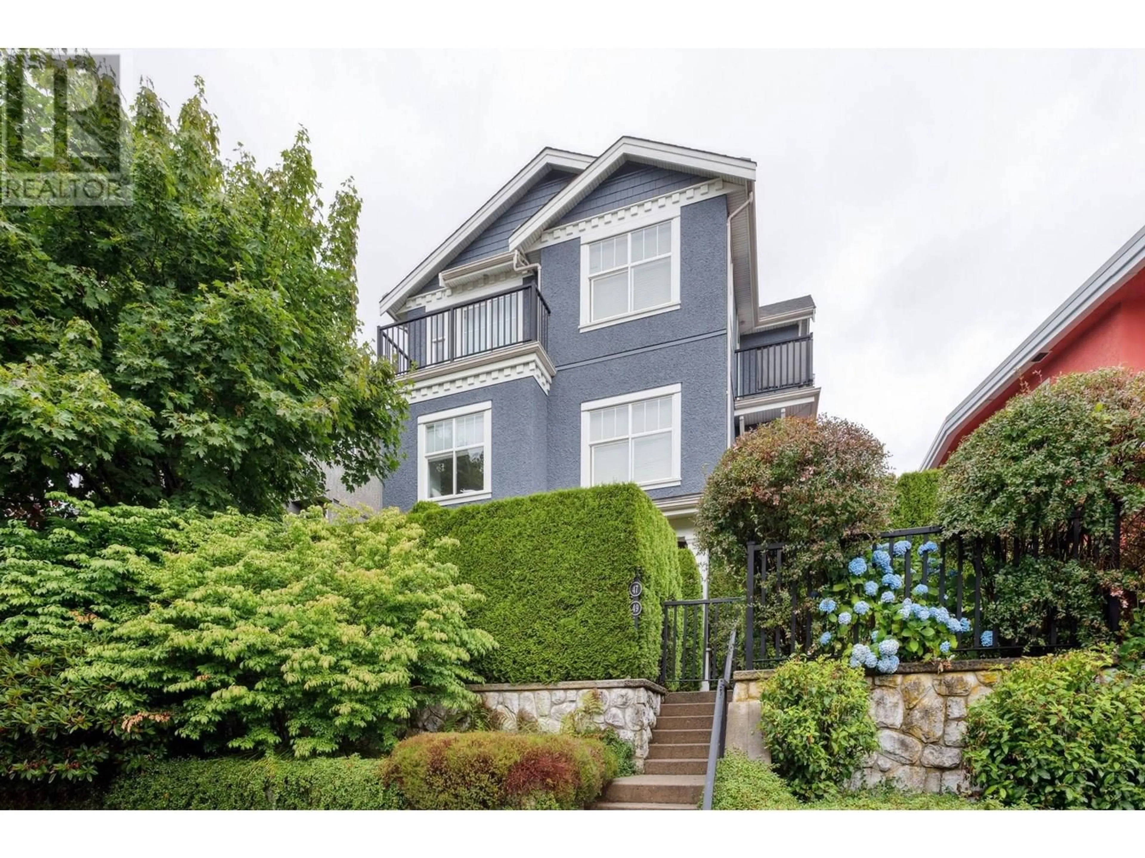 Home with brick exterior material, street for 49 13TH AVENUE, Vancouver British Columbia V5T2K2
