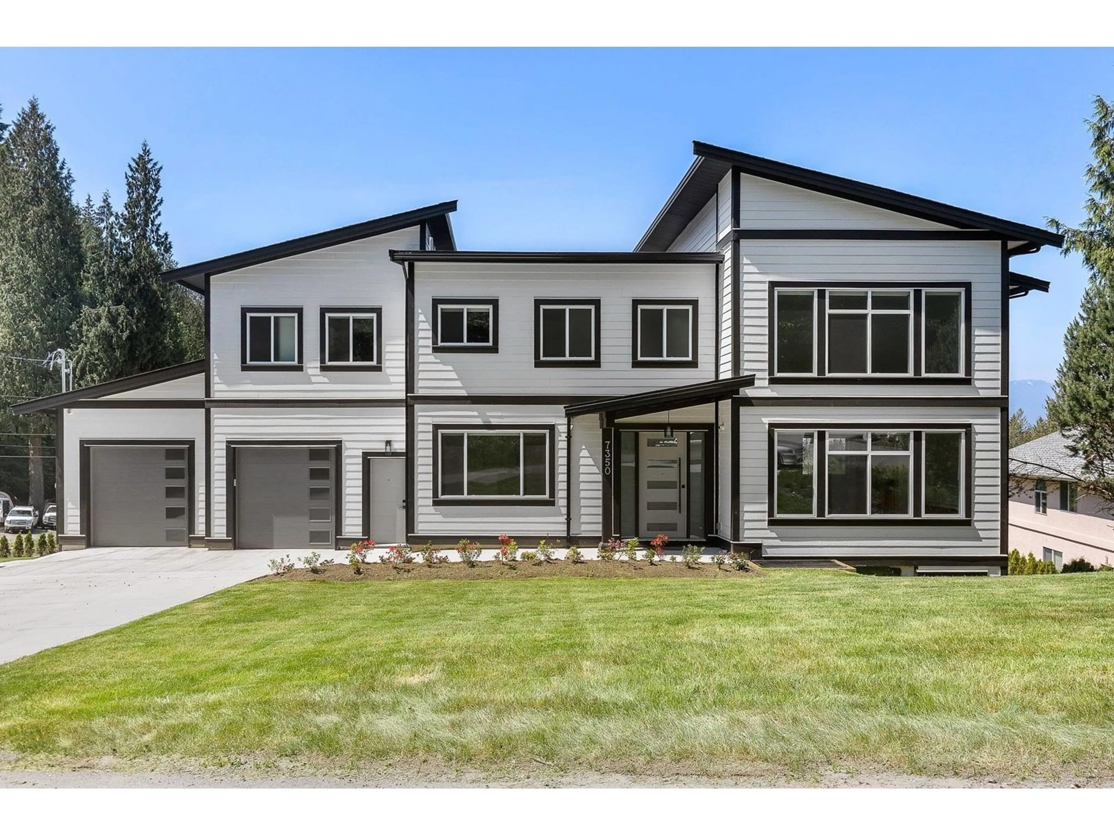Home with vinyl exterior material, unknown for 7350 MARBLE HILL ROAD, Chilliwack British Columbia V4Z1J5