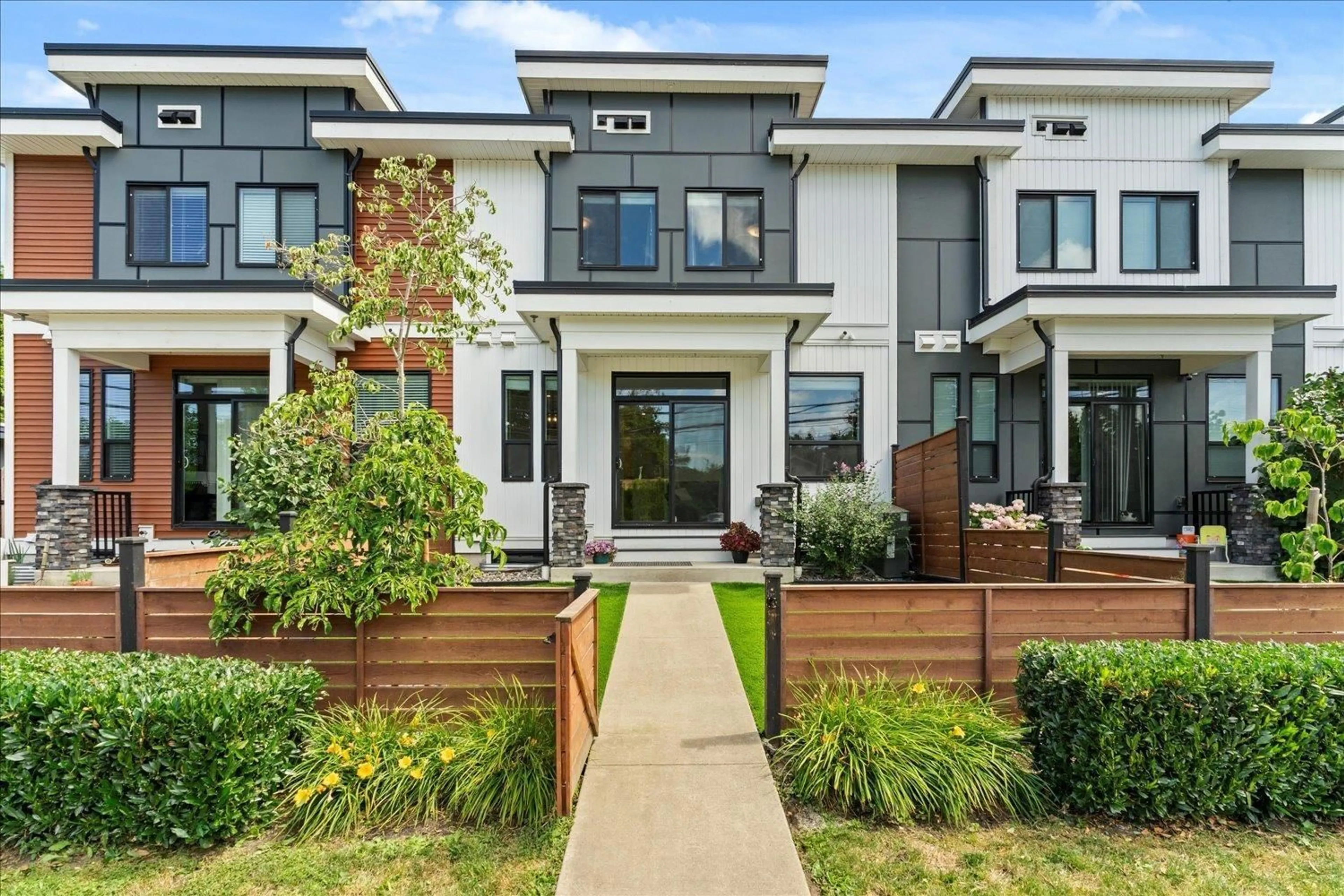 Unknown for 4 - 7140 MAITLAND AVENUE, Chilliwack British Columbia V2R6C9