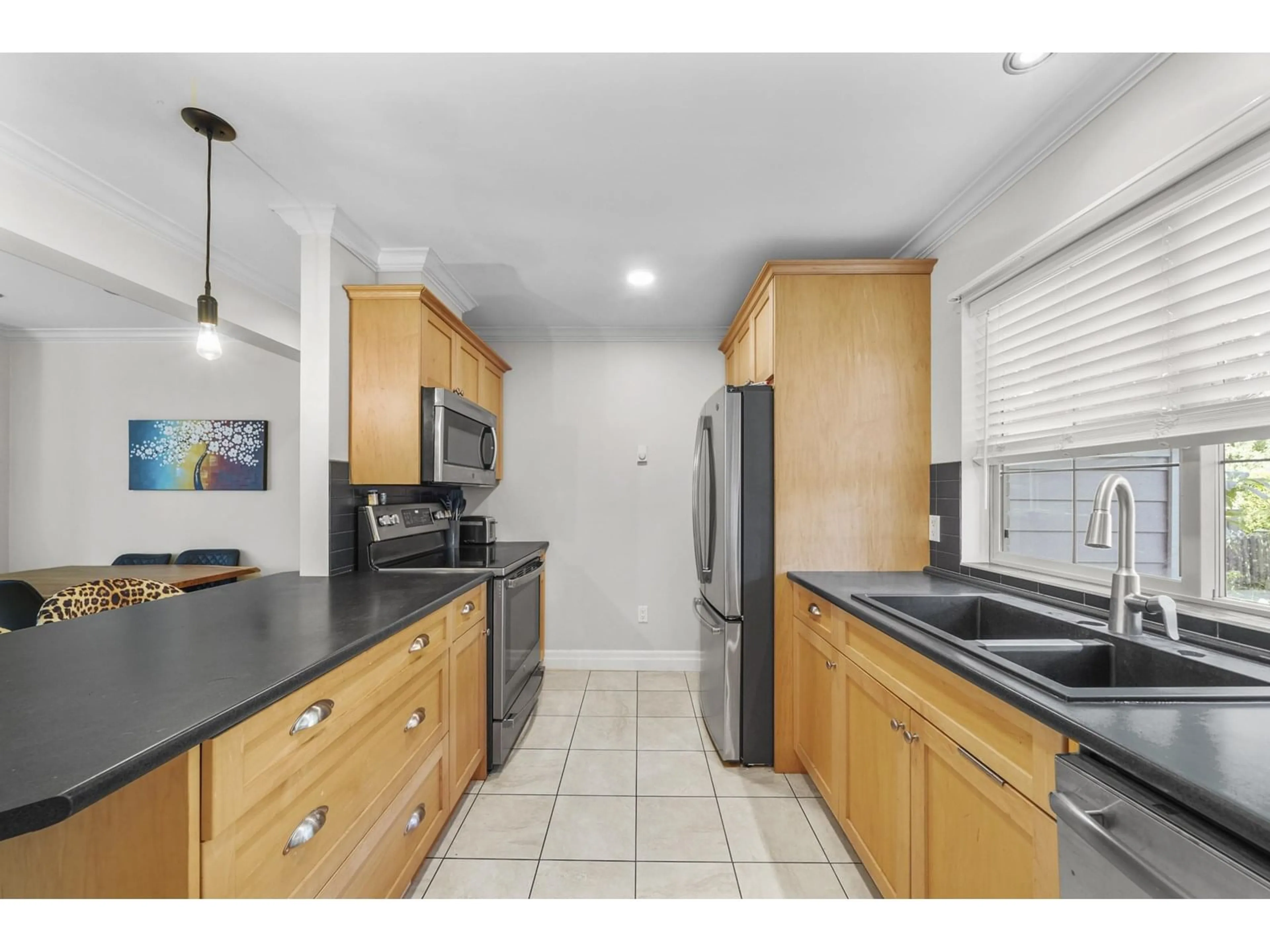 Standard kitchen, unknown for 25 - 5960 COWICHAN STREET, Chilliwack British Columbia V2R0L6