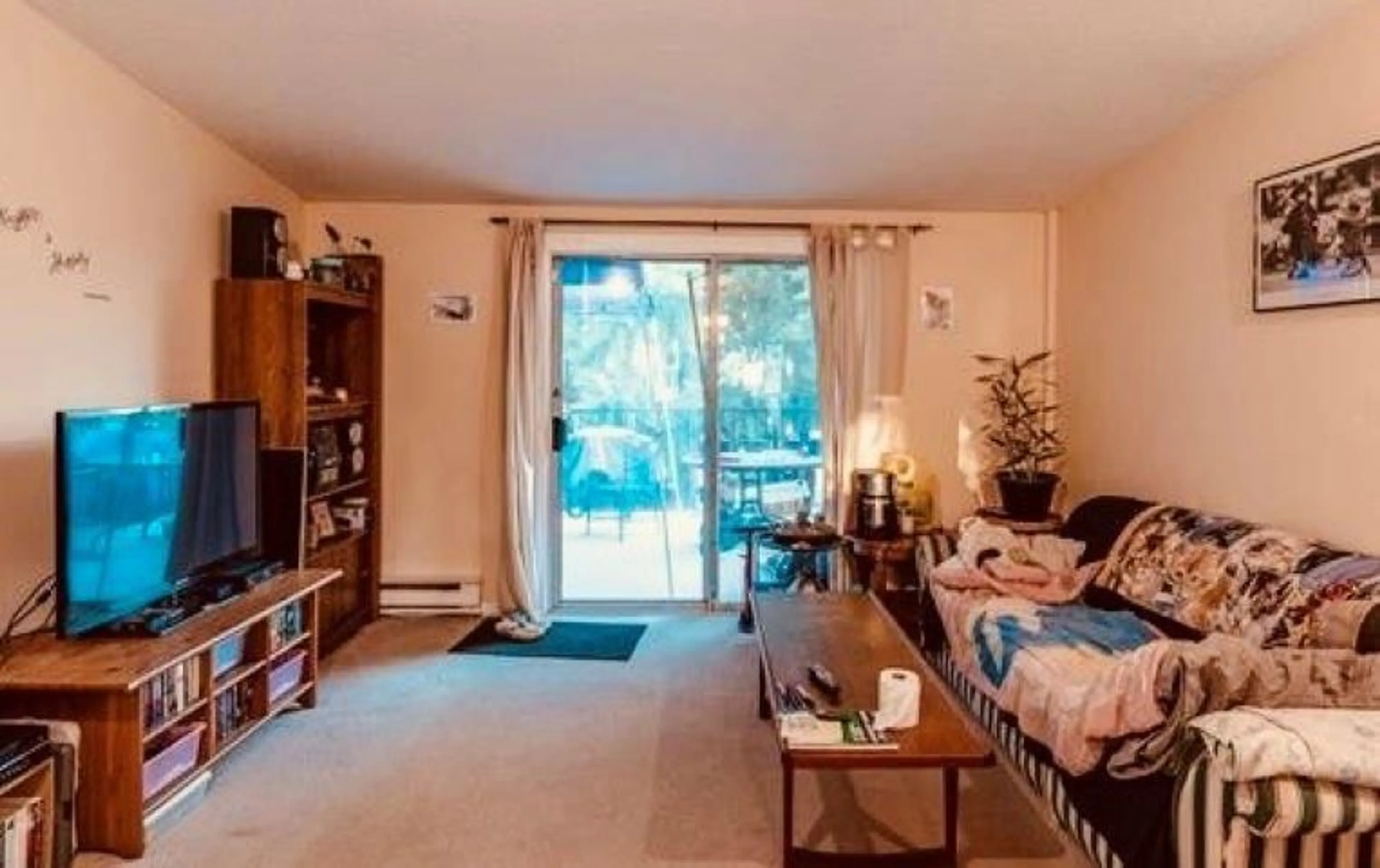 A pic of a room for 9704 131, Surrey British Columbia V3T3P3
