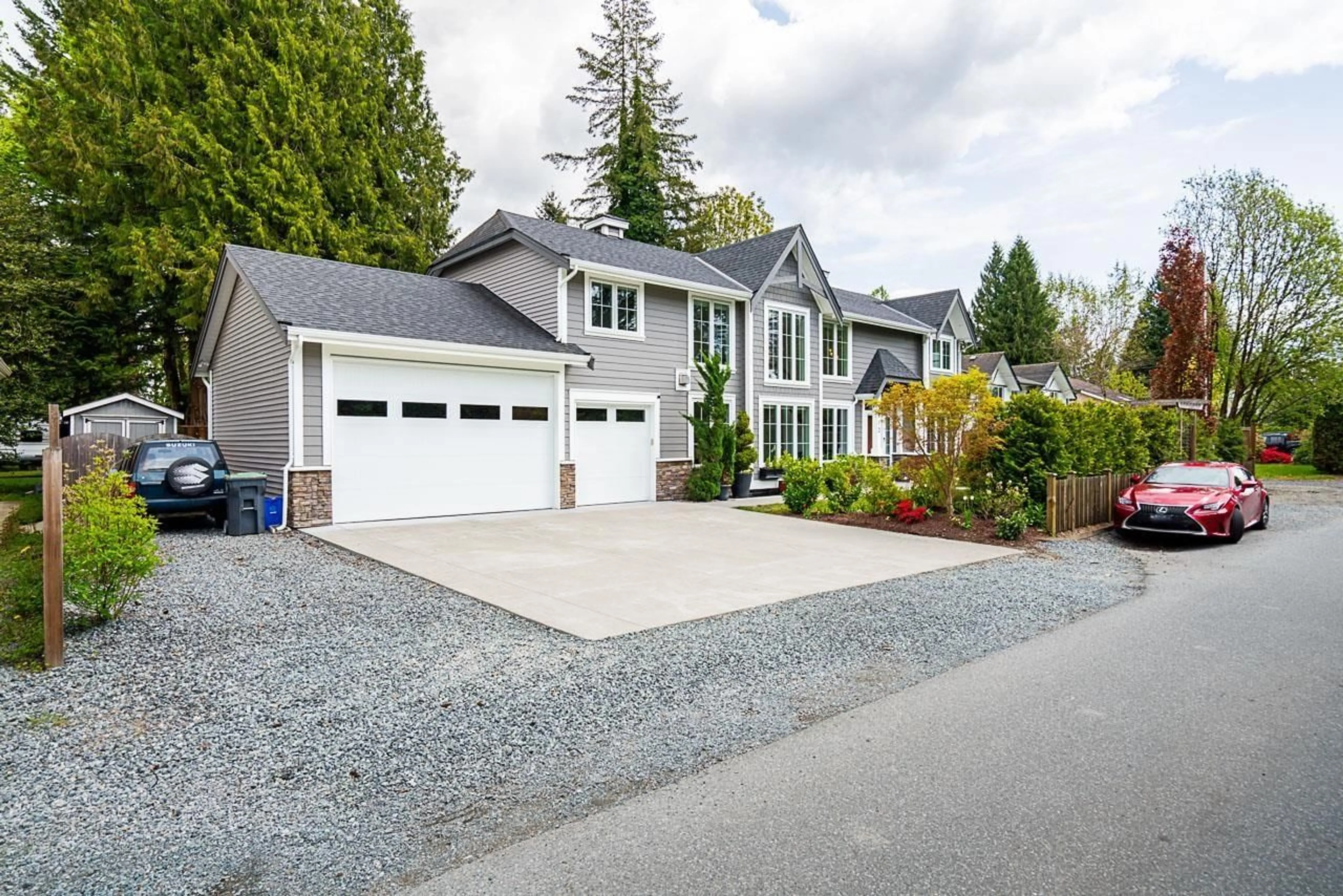 Home with vinyl exterior material, street for 5812 244, Langley British Columbia V2Z1G6