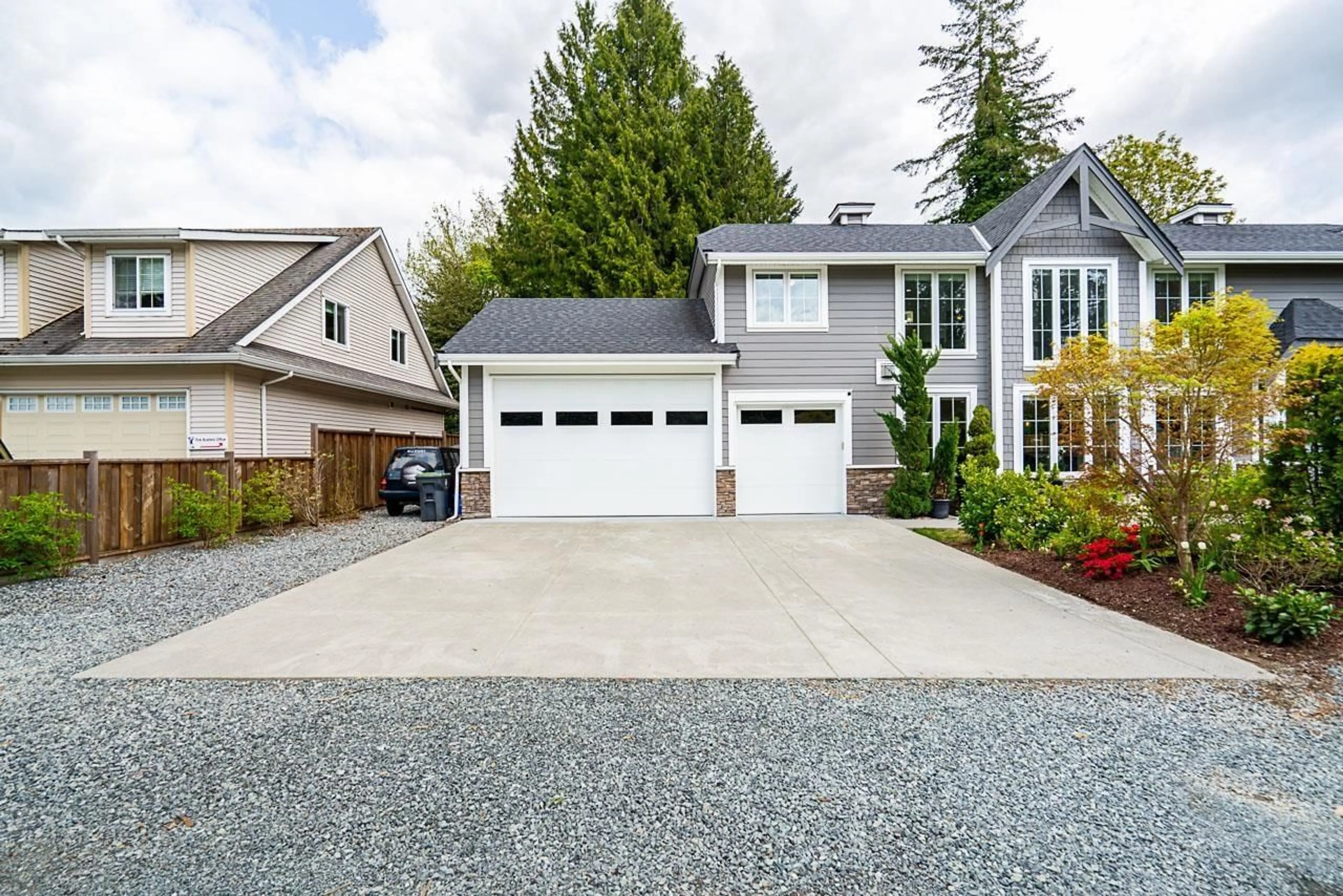 Home with vinyl exterior material, street for 5812 244, Langley British Columbia V2Z1G6