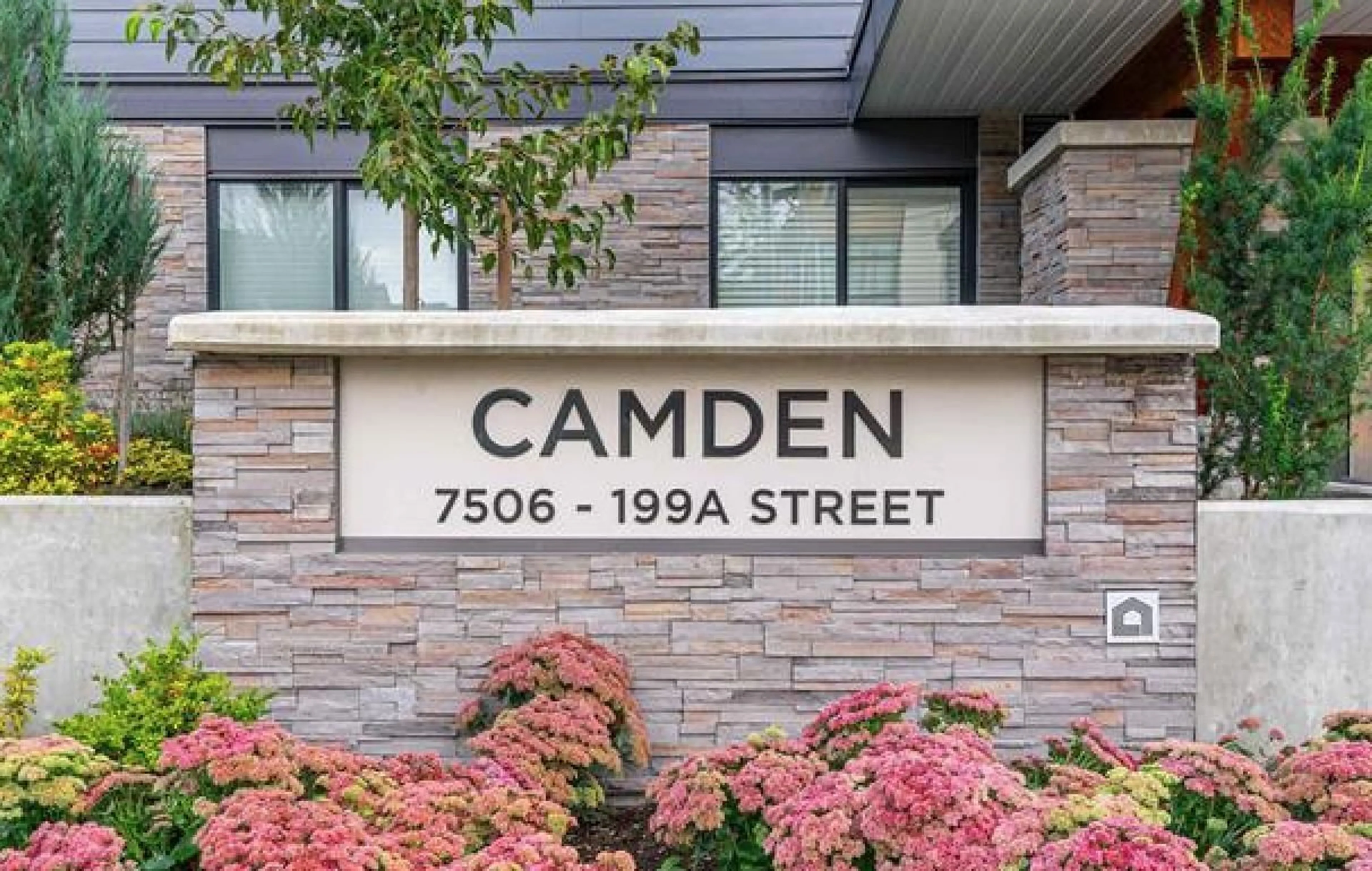 Indoor foyer for 104 - 7506 199A, Langley British Columbia V2Y3K9