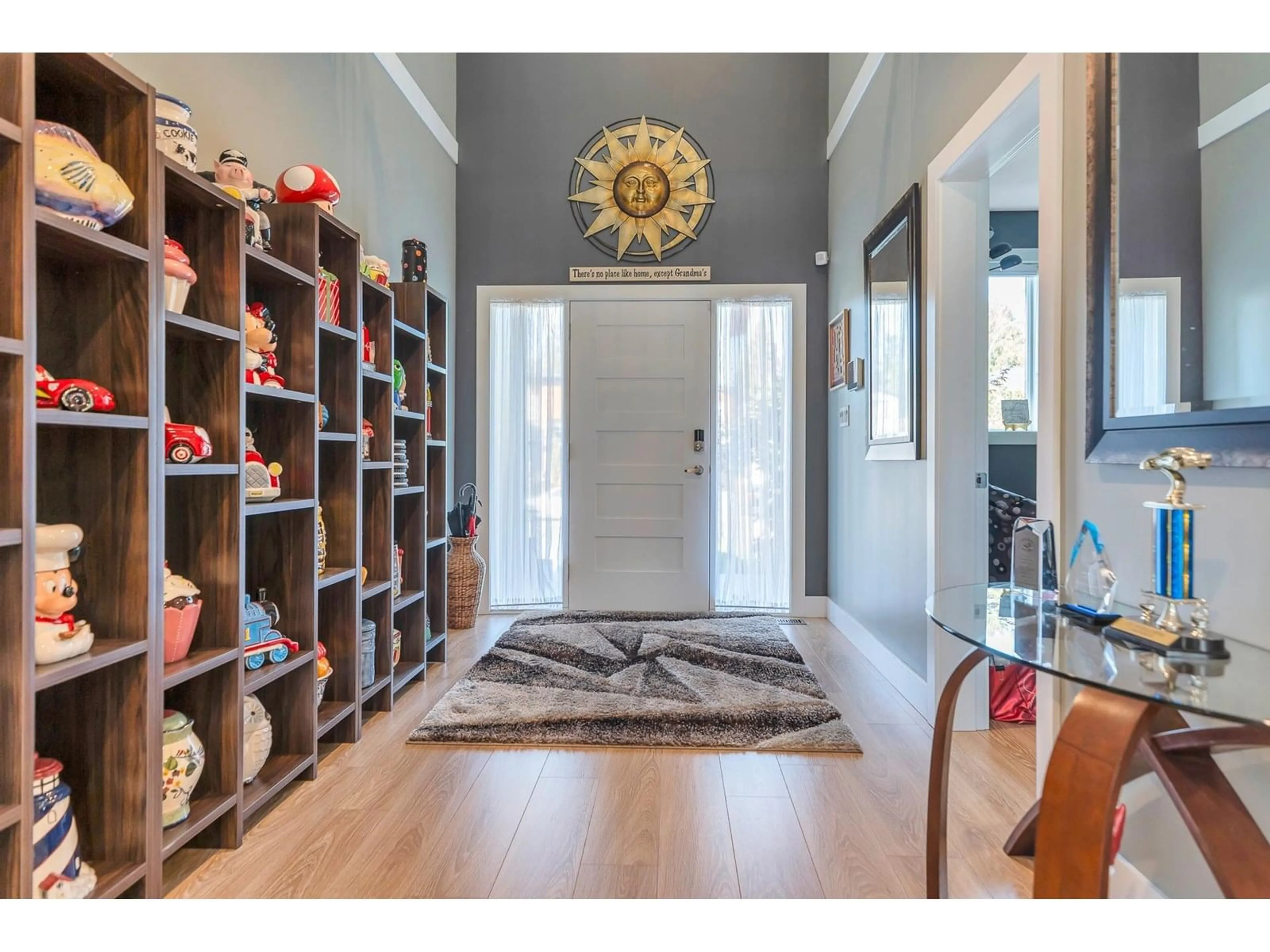 Indoor entryway for 52692 ROSESTONE PLACE, Chilliwack British Columbia V0X1X1