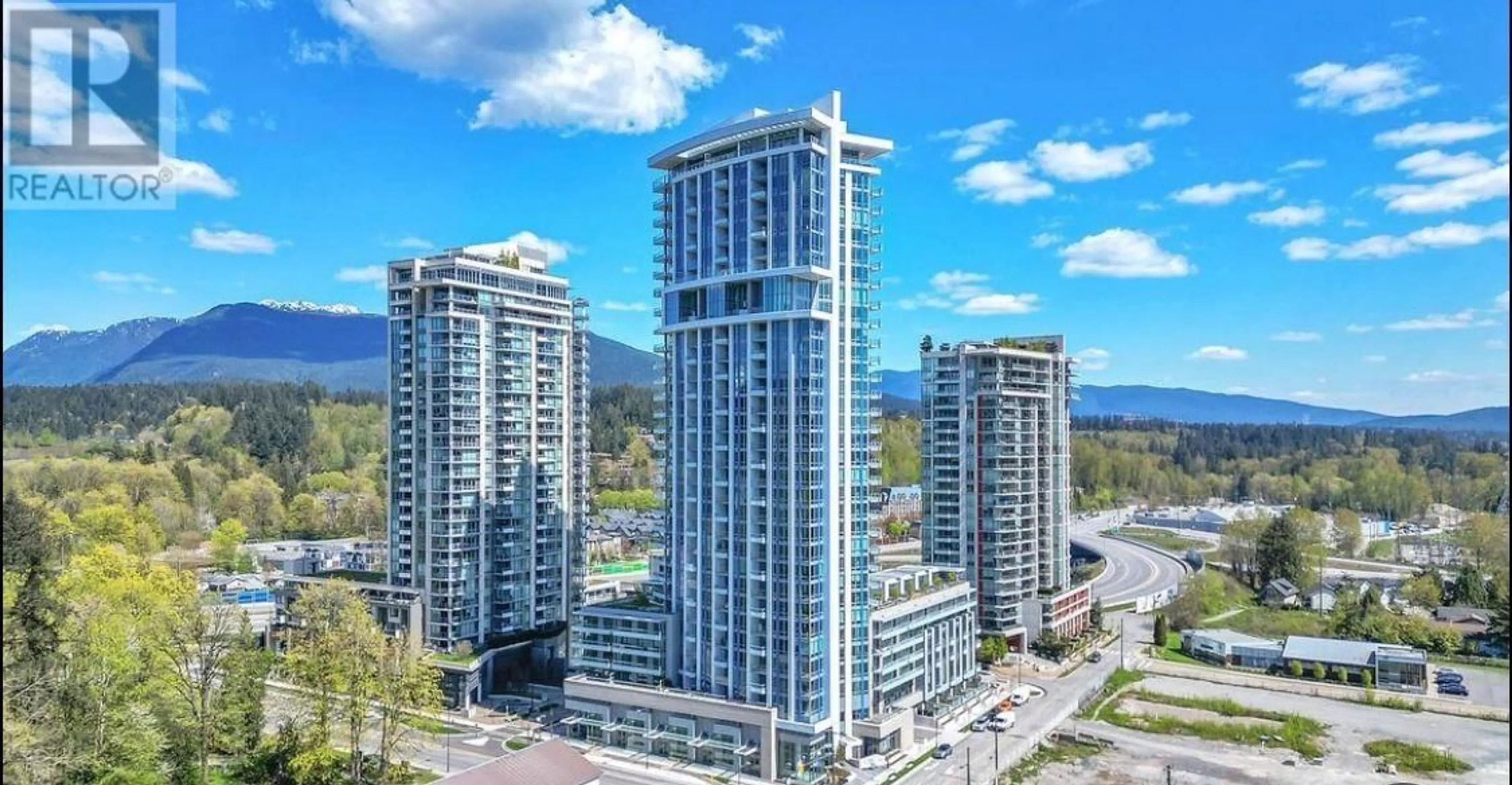 A pic from outside/outdoor area/front of a property/back of a property/a pic from drone, city buildings view from balcony for 2406 - 1500 FERN STREET, North Vancouver British Columbia V7J0E6