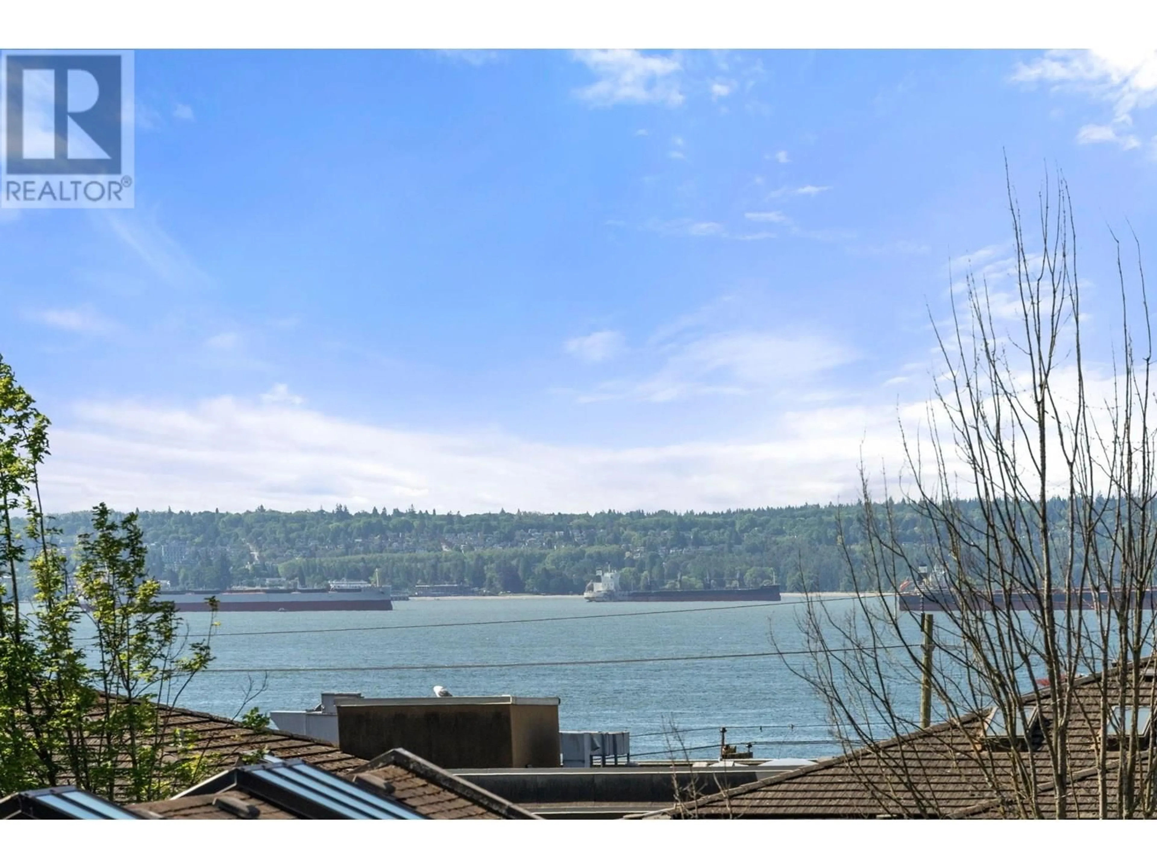 Unknown for 201 - 2408 HAYWOOD AVENUE, West Vancouver British Columbia V7V1Y1