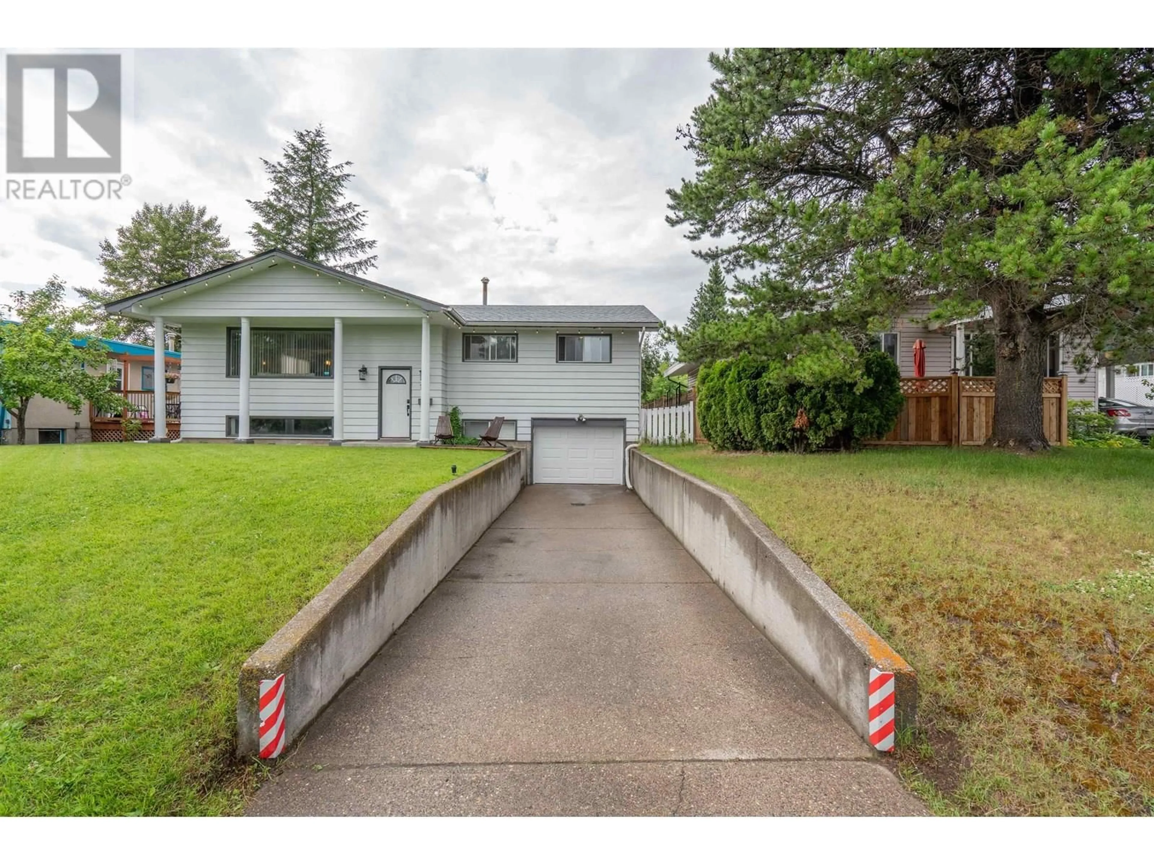 Unknown for 141 MCLEAN DRIVE, Prince George British Columbia V2M4R5
