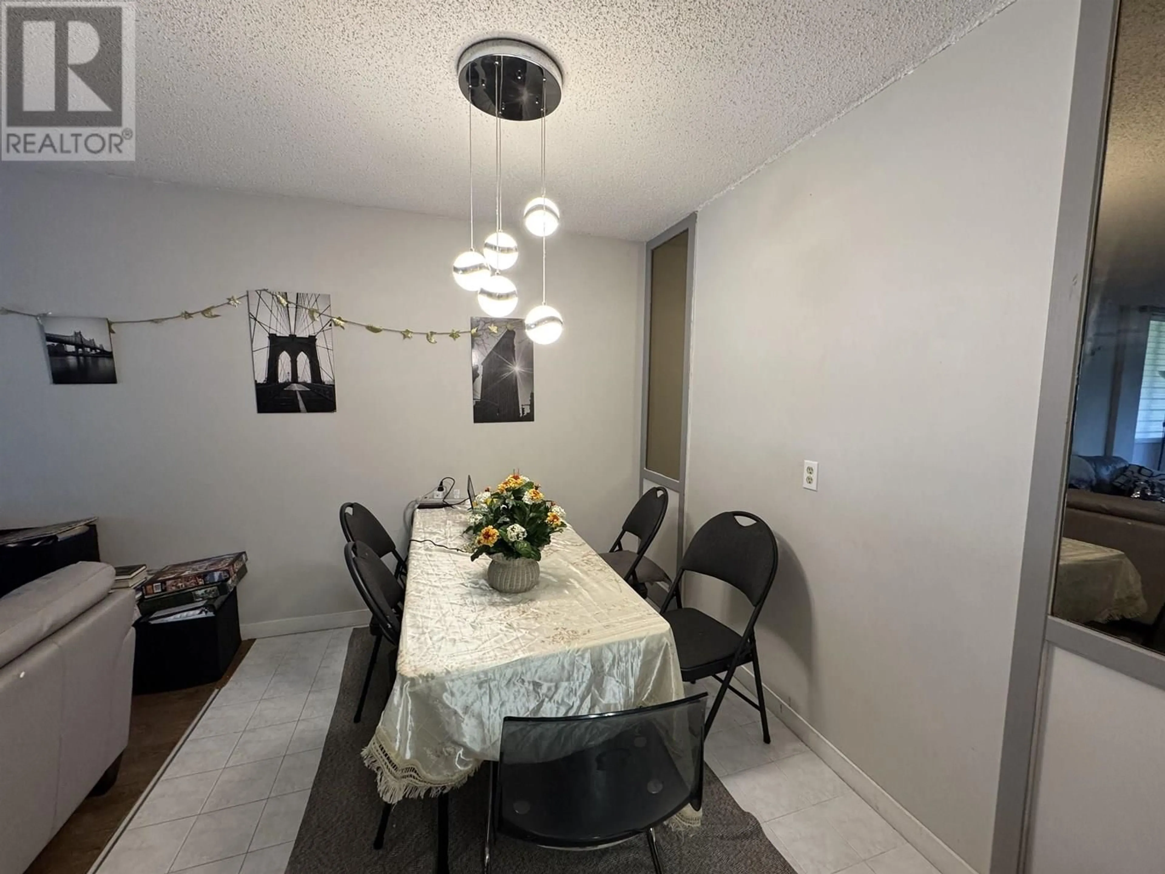 Dining room, unknown for 210 - 9320 PARKSVILLE DRIVE, Richmond British Columbia V7E4W2